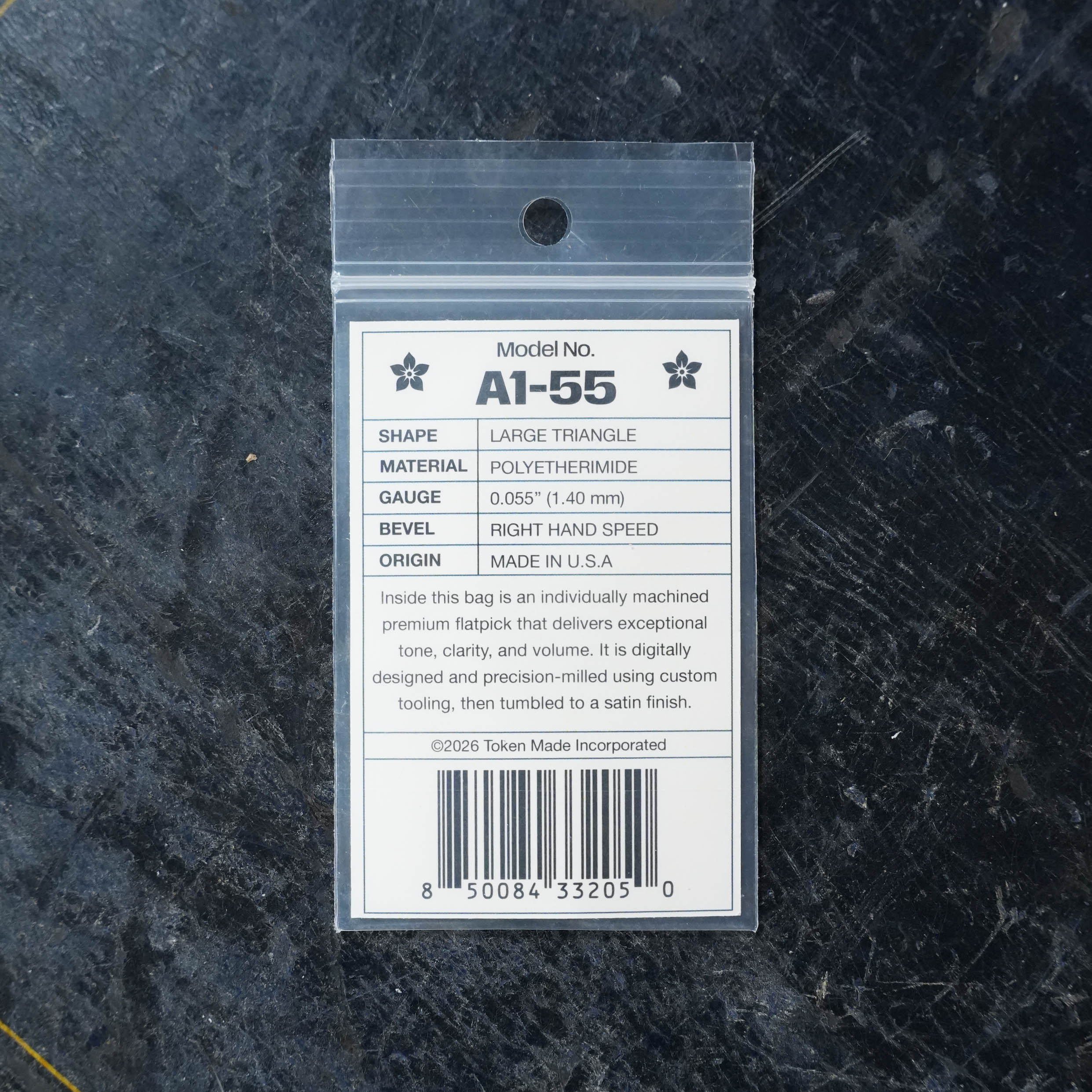 Token A1-55 AMBER Flatpick - Large Triangle 1.40mm