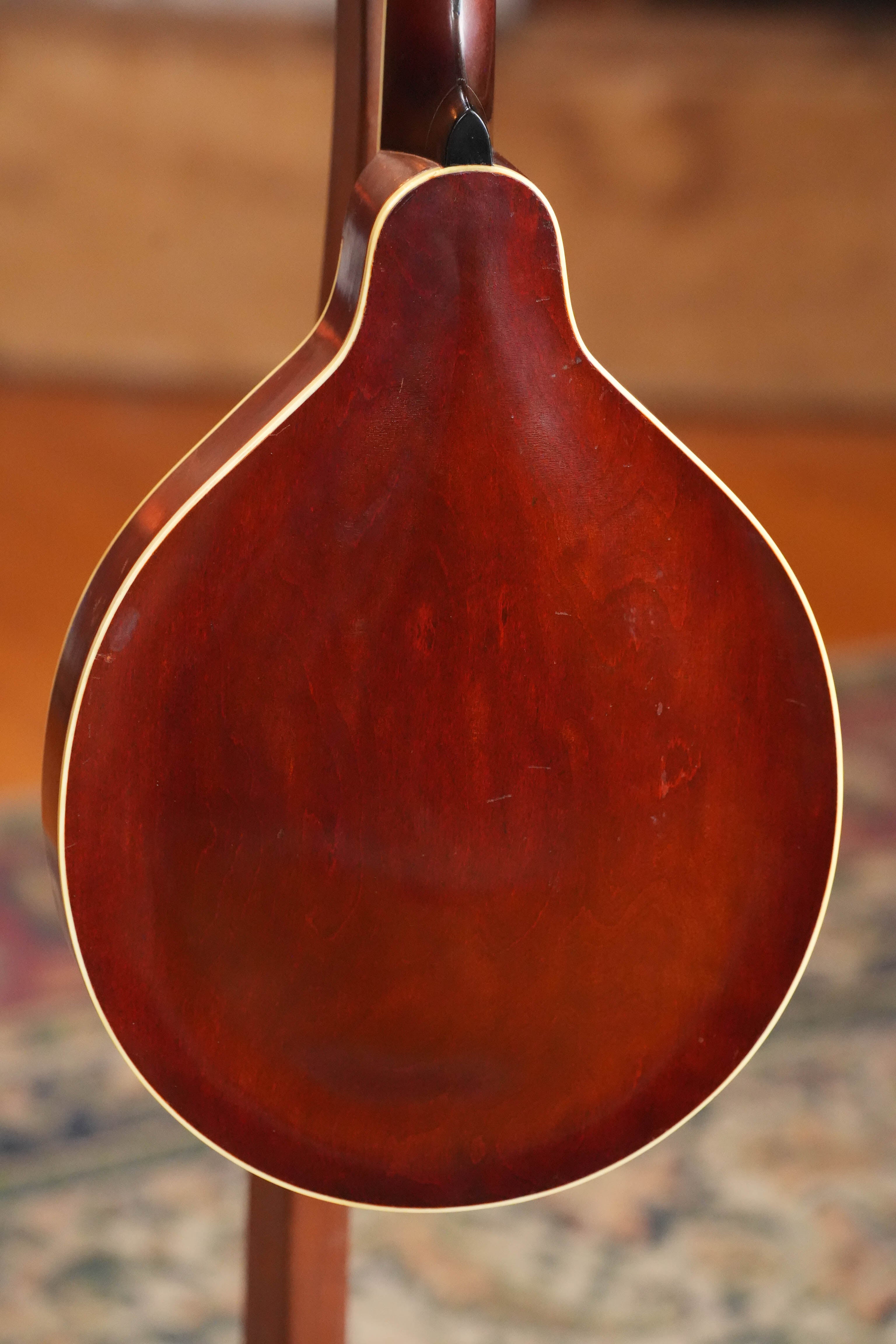 (Used) 1917 Vintage Gibson A-4 Cherry Sunburst Oval-Hole Teardrop A-Style Mandolin #1550