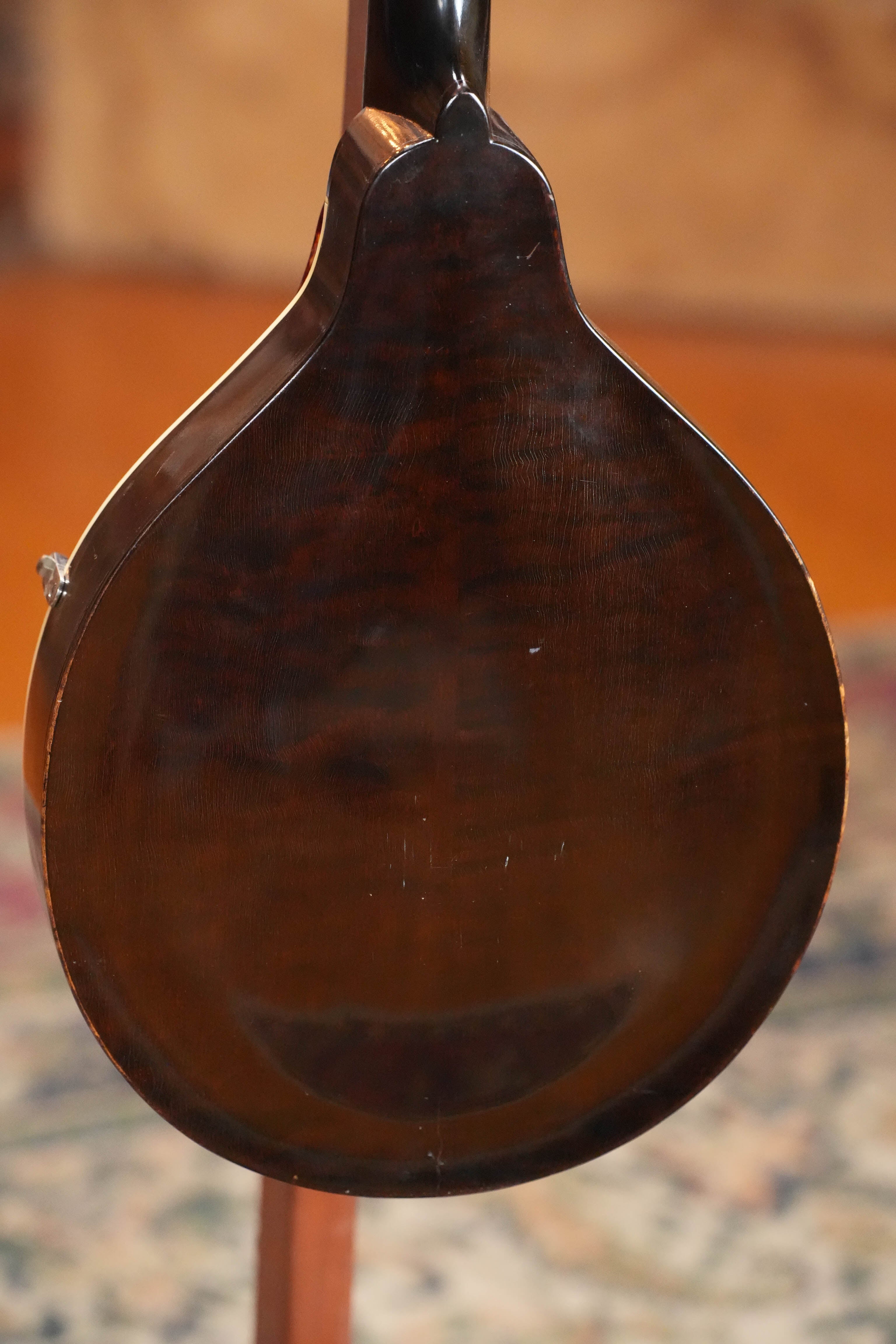 (Used) 1932 Vintage Gibson A-0 Oval-Hole Teardrop A-Style Mandolin #9204