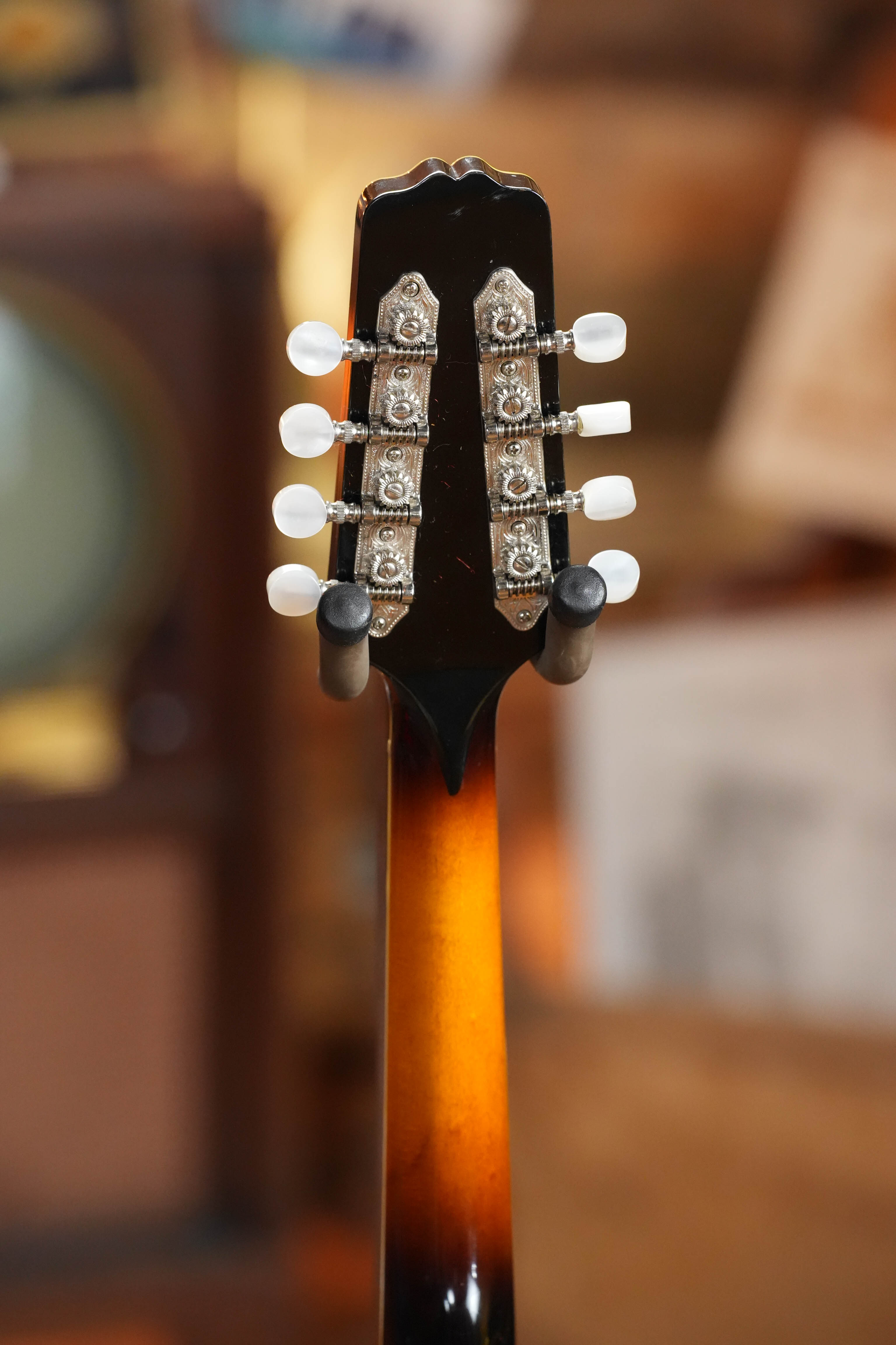 (Used) 1983 Kentucky KM-600 Solid Spruce/Solid Maple A-Style Mandolin #3823