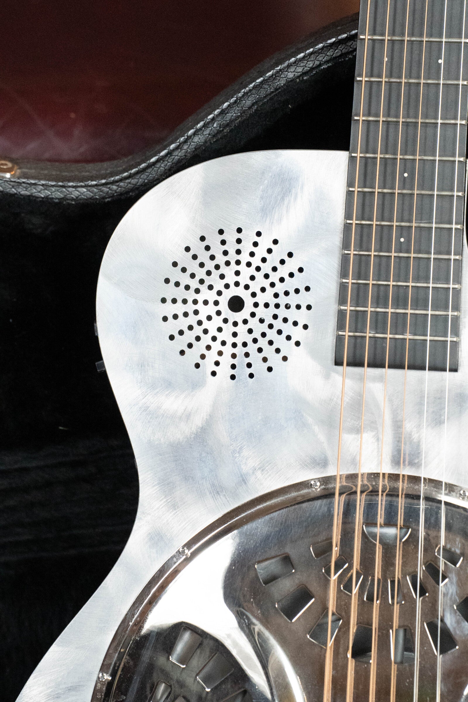 (Used) 1998 Martin Alternative II Resonator Guitar w/Fishman Pickup #4667
