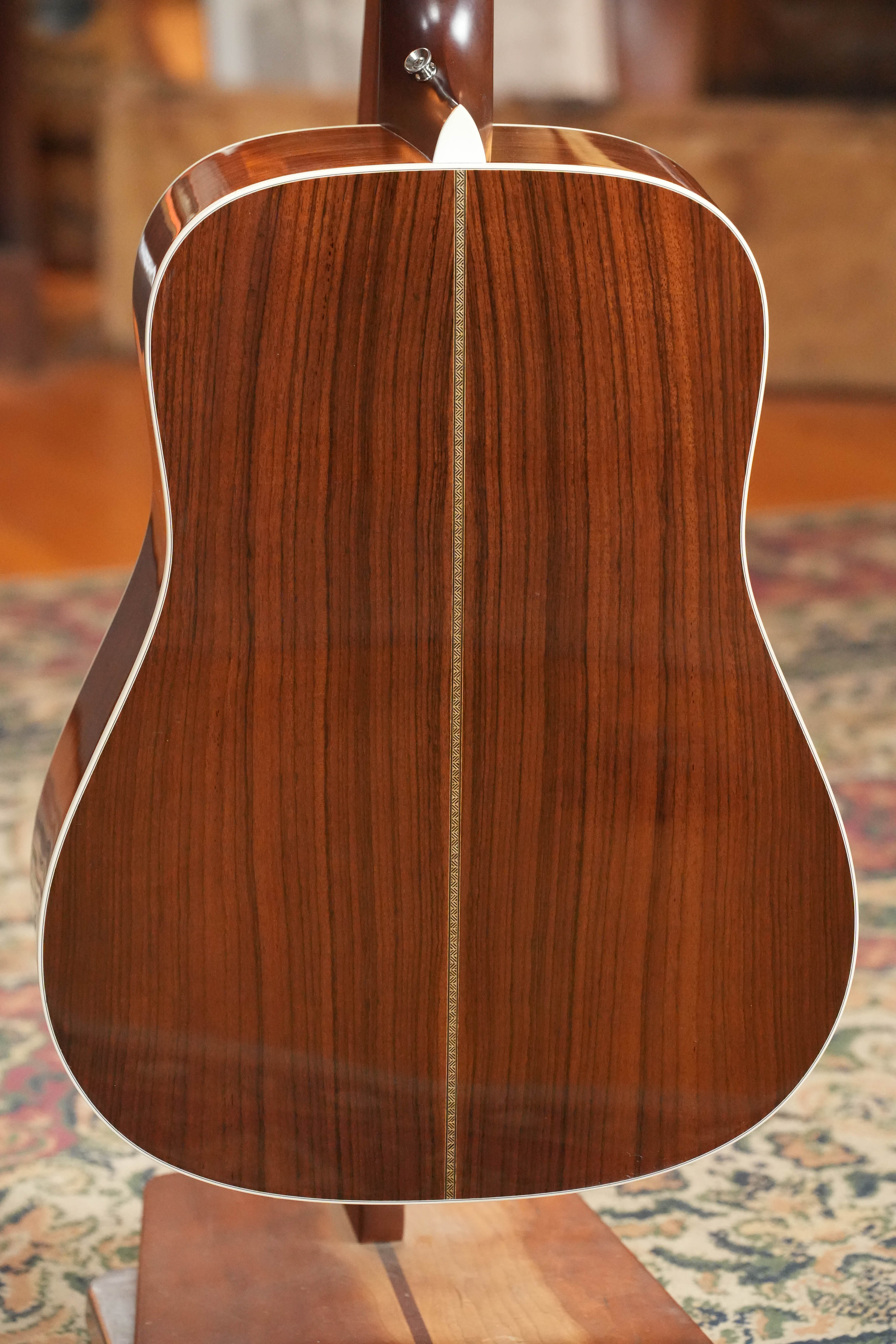 (Used) 2007 Martin HD-28 Solid Sitka Spruce/Solid East Indian Rosewood Dreadnought Acoustic Guitar #9851