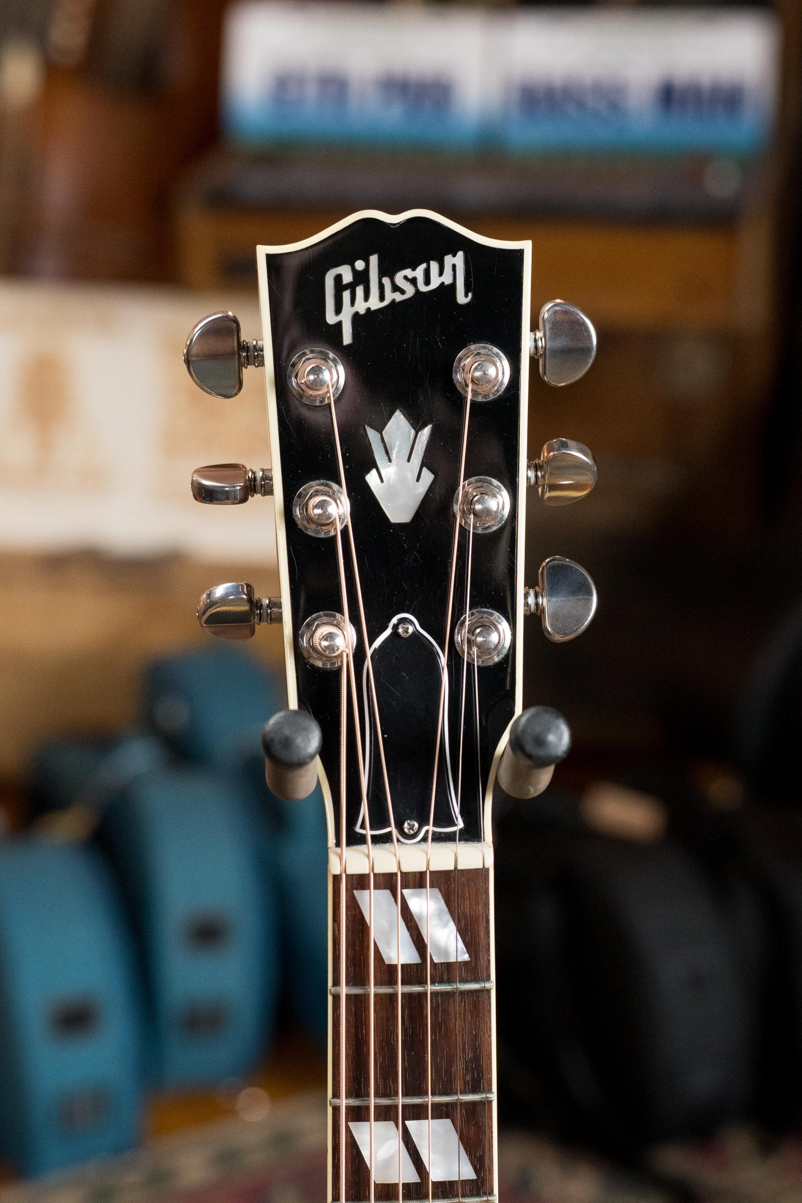 (Used) 2012 Gibson J185 EC Sitka/Maple Jumbo Guitar w/Fishman Pickup #2075