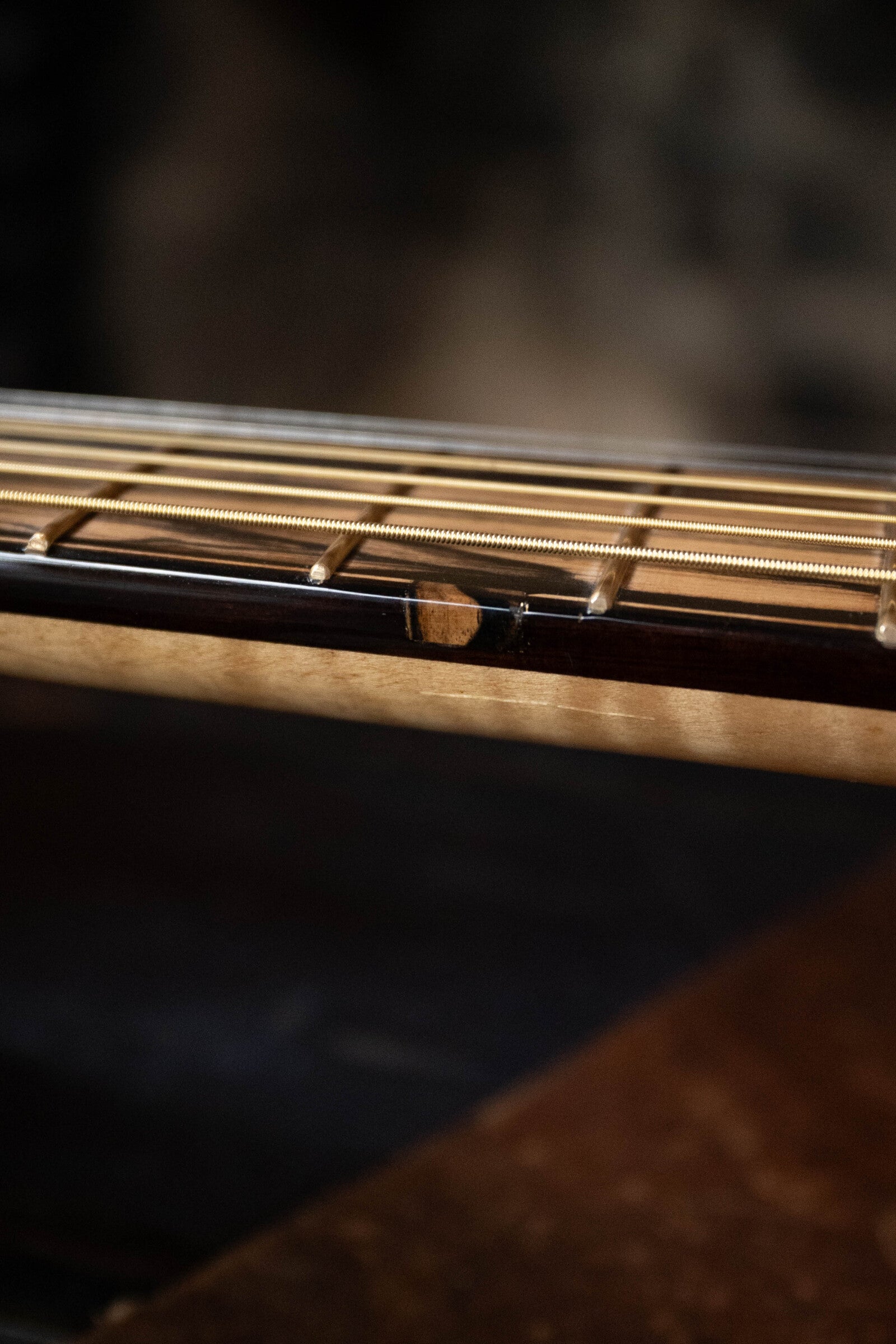 (Used) 2015 Kinnaird Red Lady Bear Claw Sitka/Black & White Ebony Slope Shoulder Venetian Cutaway Dreadnought Guitar w/K&K Pickup #0153