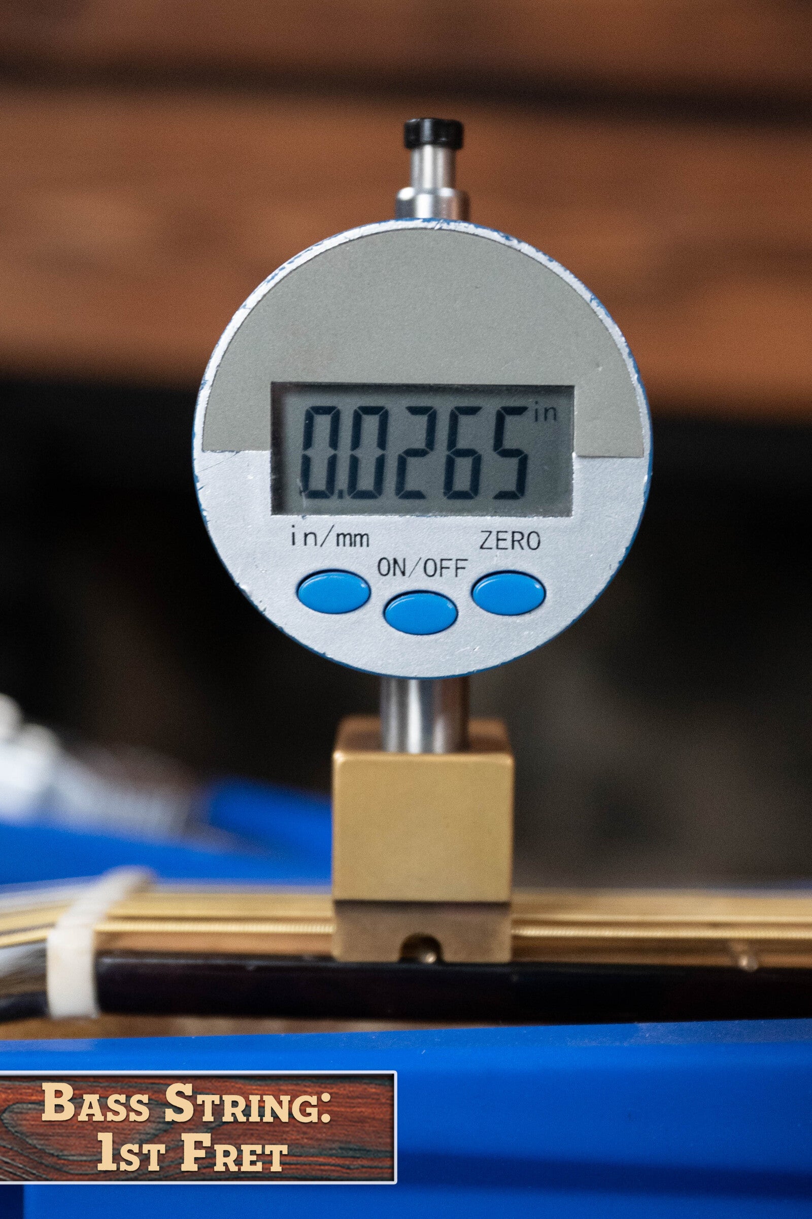 (Used) 2015 Kinnaird Red Lady Bear Claw Sitka/Black & White Ebony Slope Shoulder Venetian Cutaway Dreadnought Guitar w/K&K Pickup #0153