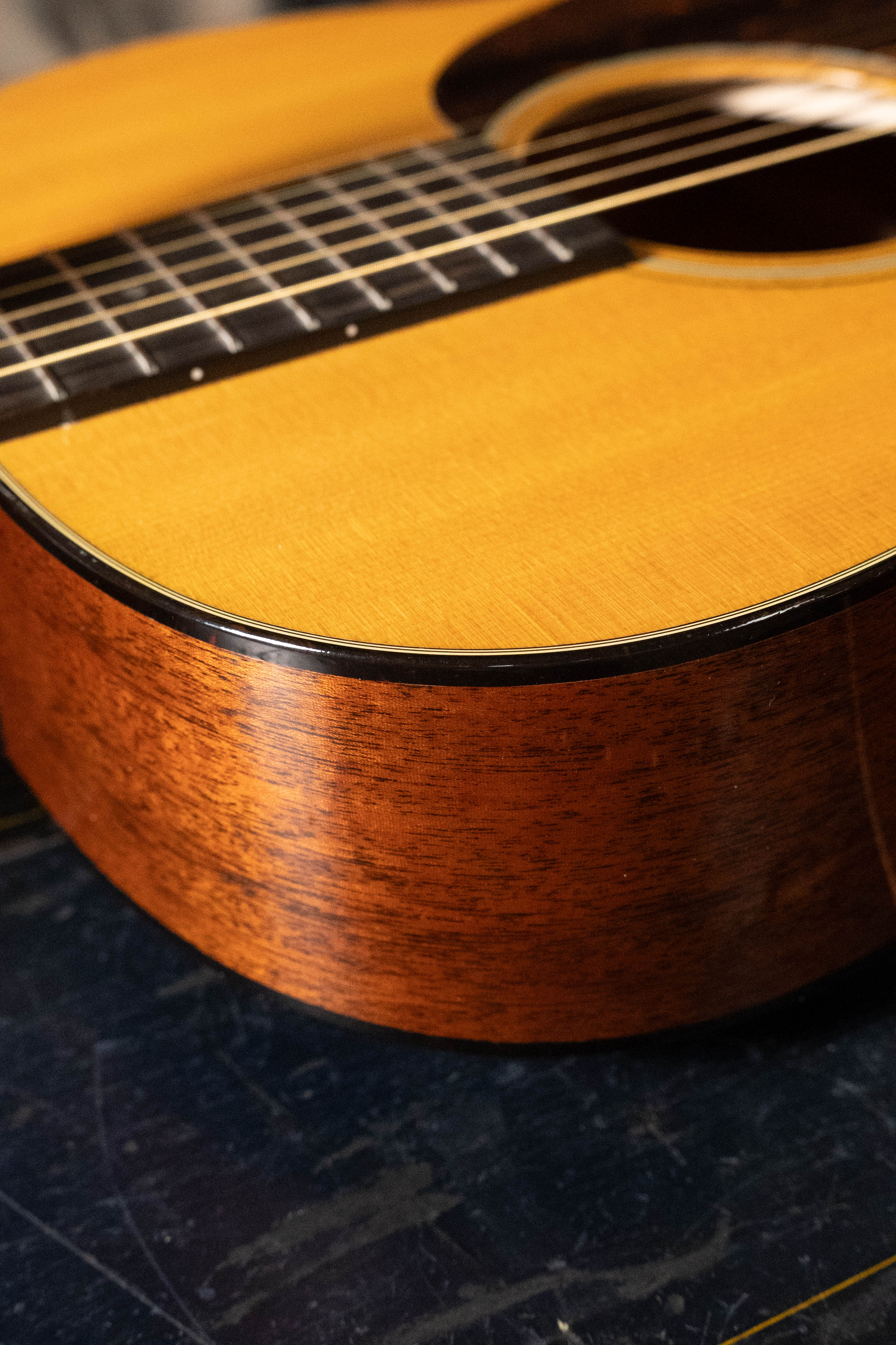 (Used) 2022 Martin Custom Shop Sitka/Mahogany OOO Acoustic Guitar #5101