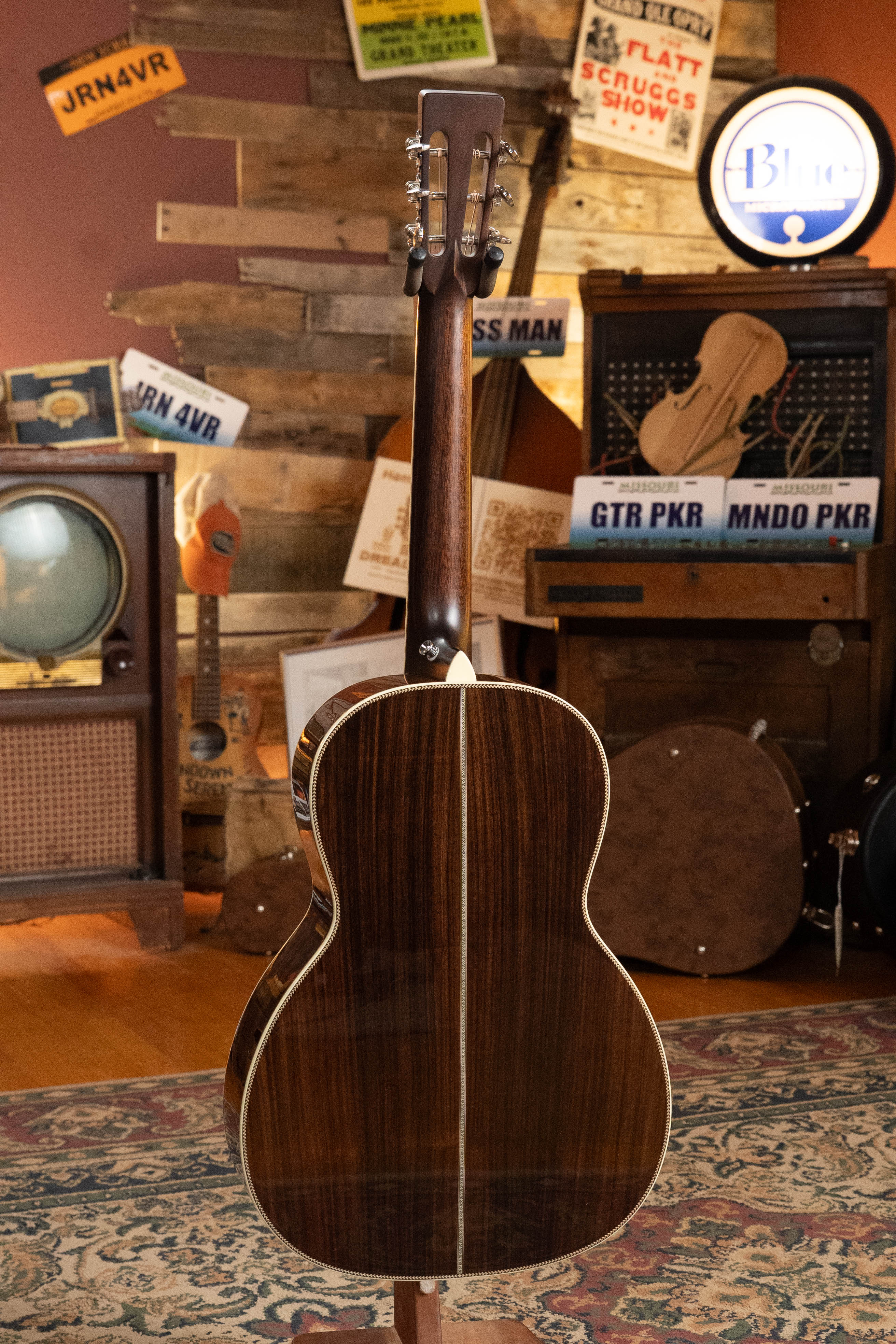 (Used) 2023 Eastman E40OO Solid AAA Grade Thermo-Cured Adirondack Spruce Top/Solid Rosewood, OO Acoustic Guitar #3907