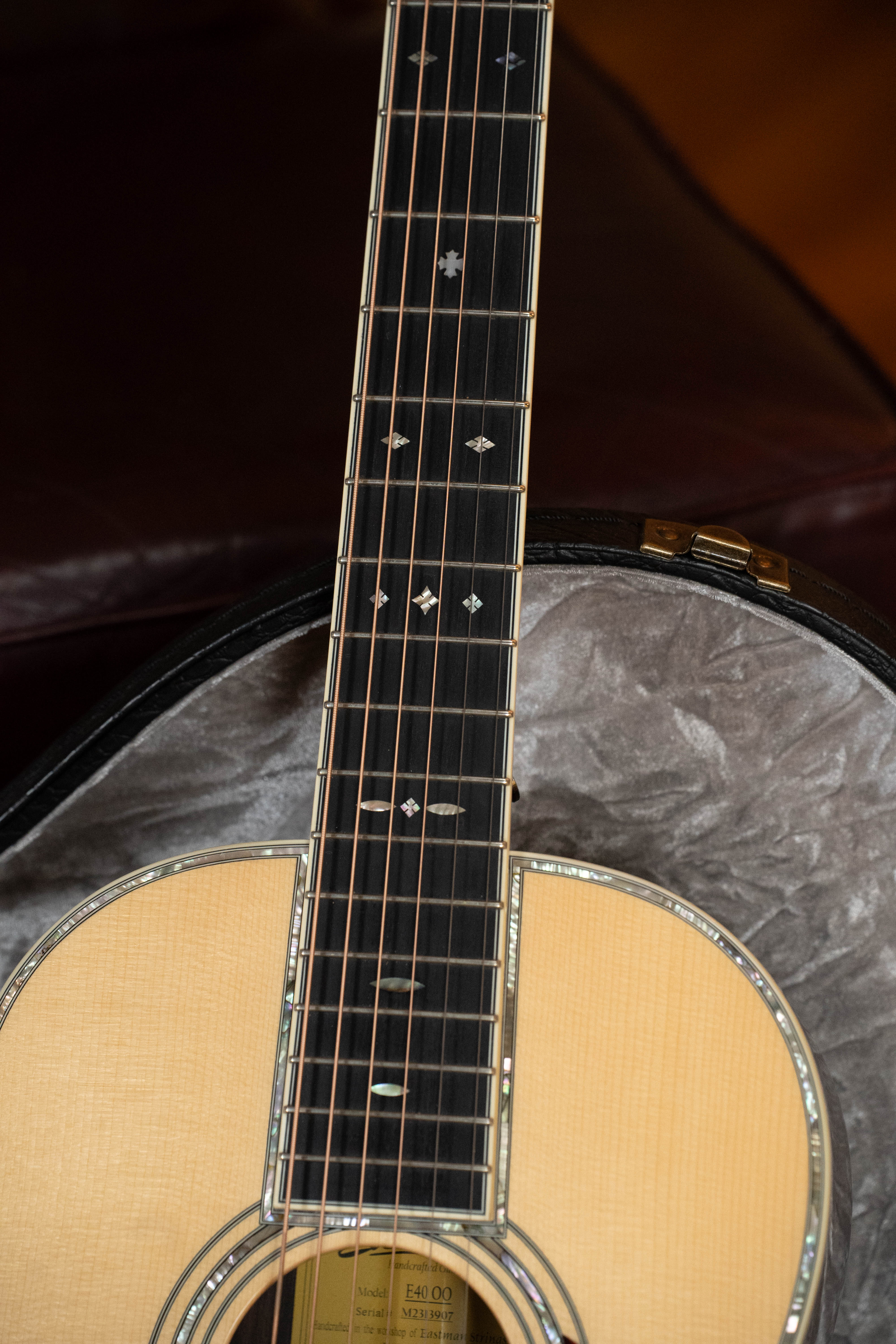 (Used) 2023 Eastman E40OO Solid AAA Grade Thermo-Cured Adirondack Spruce Top/Solid Rosewood, OO Acoustic Guitar #3907