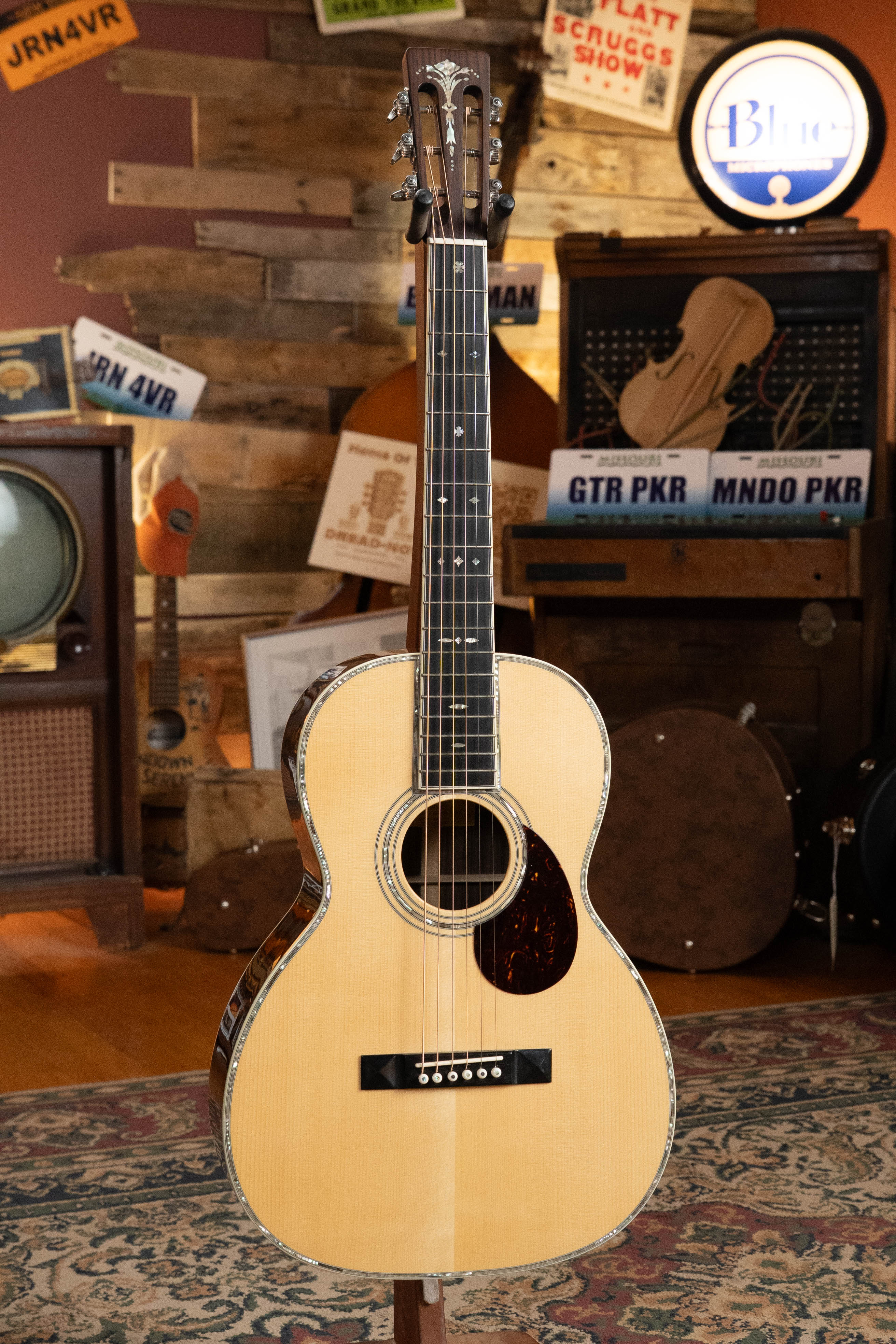 (Used) 2023 Eastman E40OO Solid AAA Grade Thermo-Cured Adirondack Spruce Top/Solid Rosewood, OO Acoustic Guitar #3907