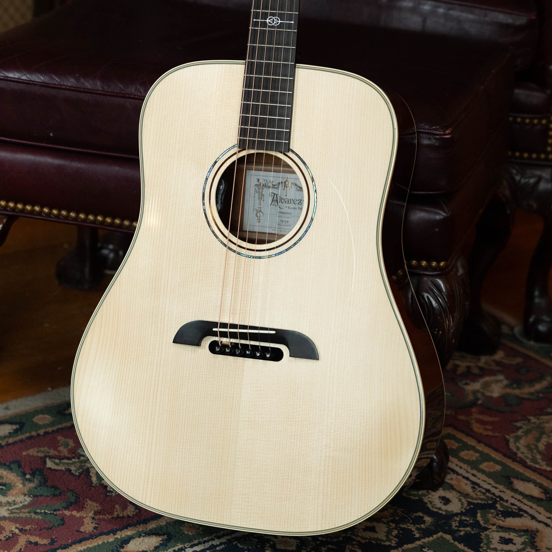 (Used) 2024 Alvarez Yairi Honduran Series DYM60HD Adirondack/Vintage Honduran Mahogany Dreadnought Acoustic Guitar #6129