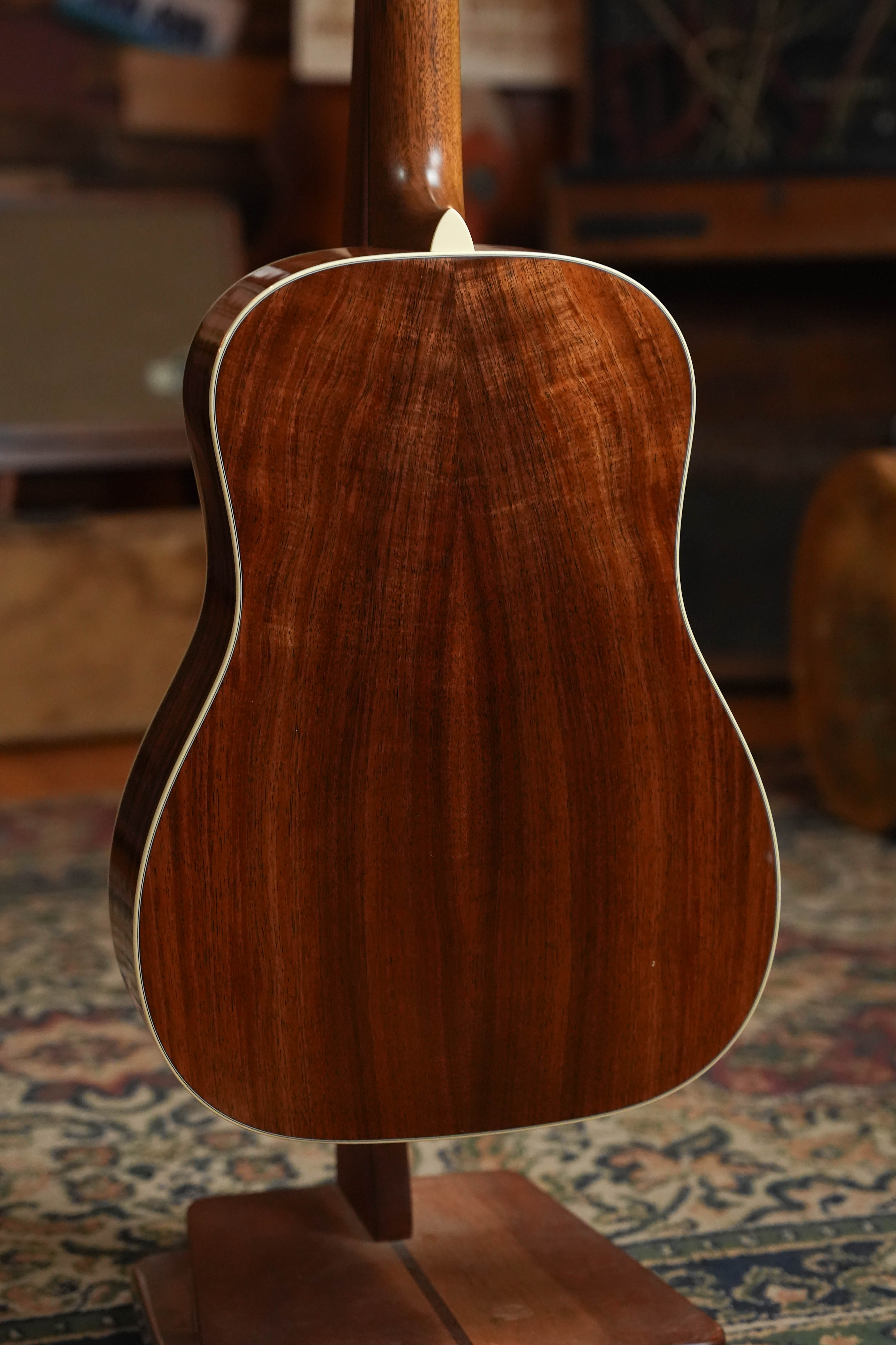 (Used) 2025 Martin HG-28 O'ahu Slope Shoulder Guitar #7716
