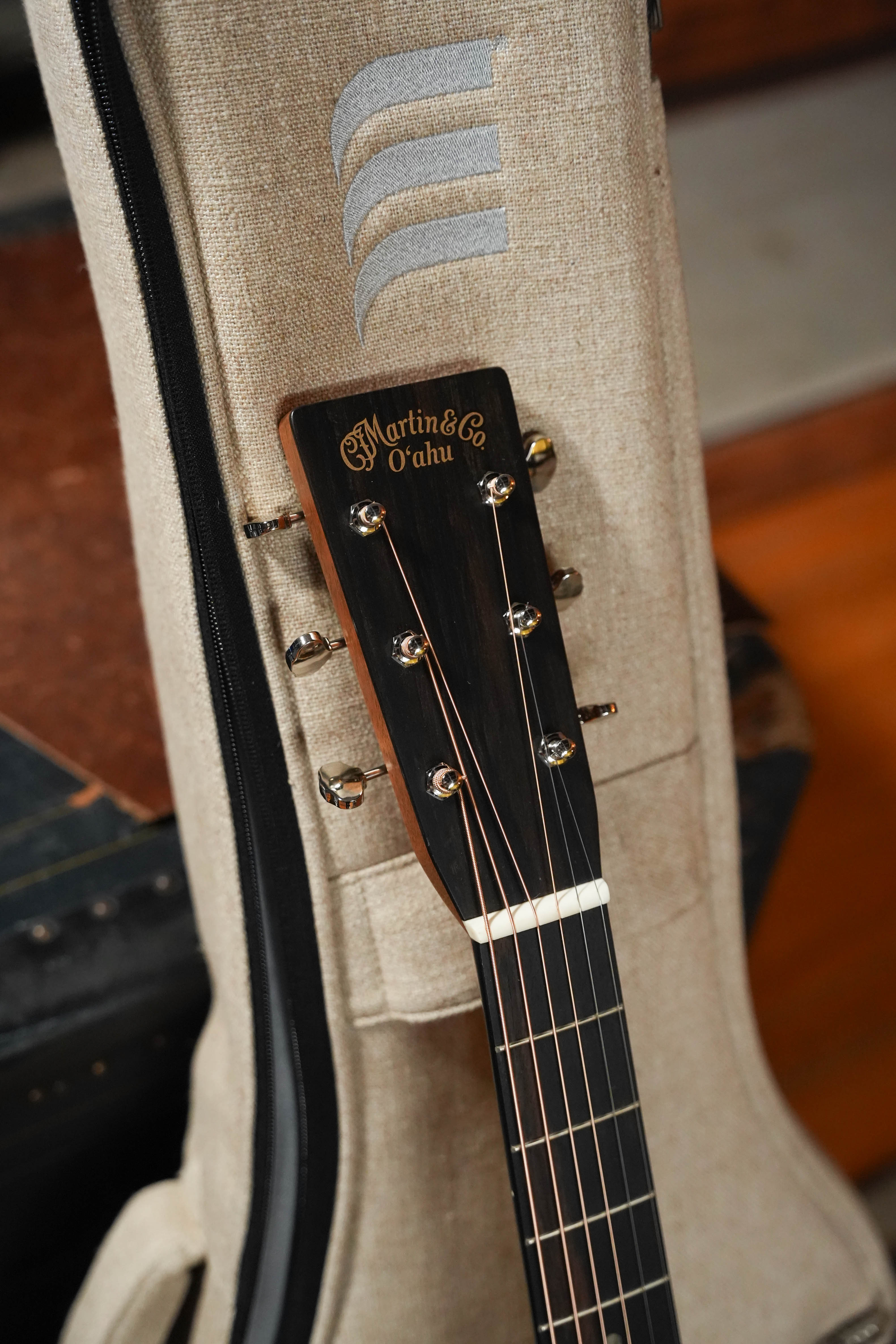 (Used) 2025 Martin HG-28 O'ahu Slope Shoulder Guitar #7716