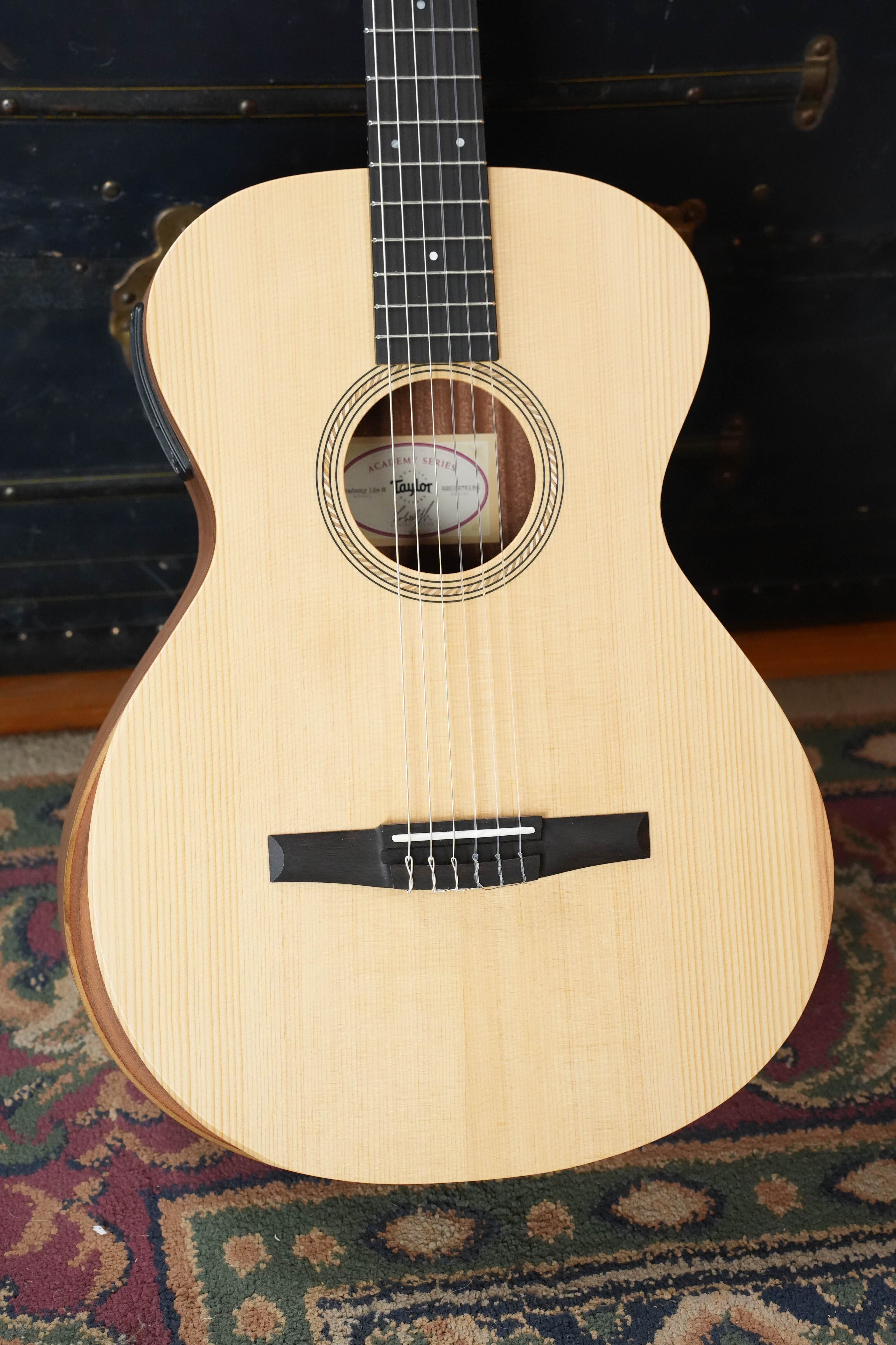 (Used) 2025 Taylor Academy 12e-N Lutz Spruce/Layered Sapele Grand Concert Nylon-String Guitar w/ ES-B Electronics #5154