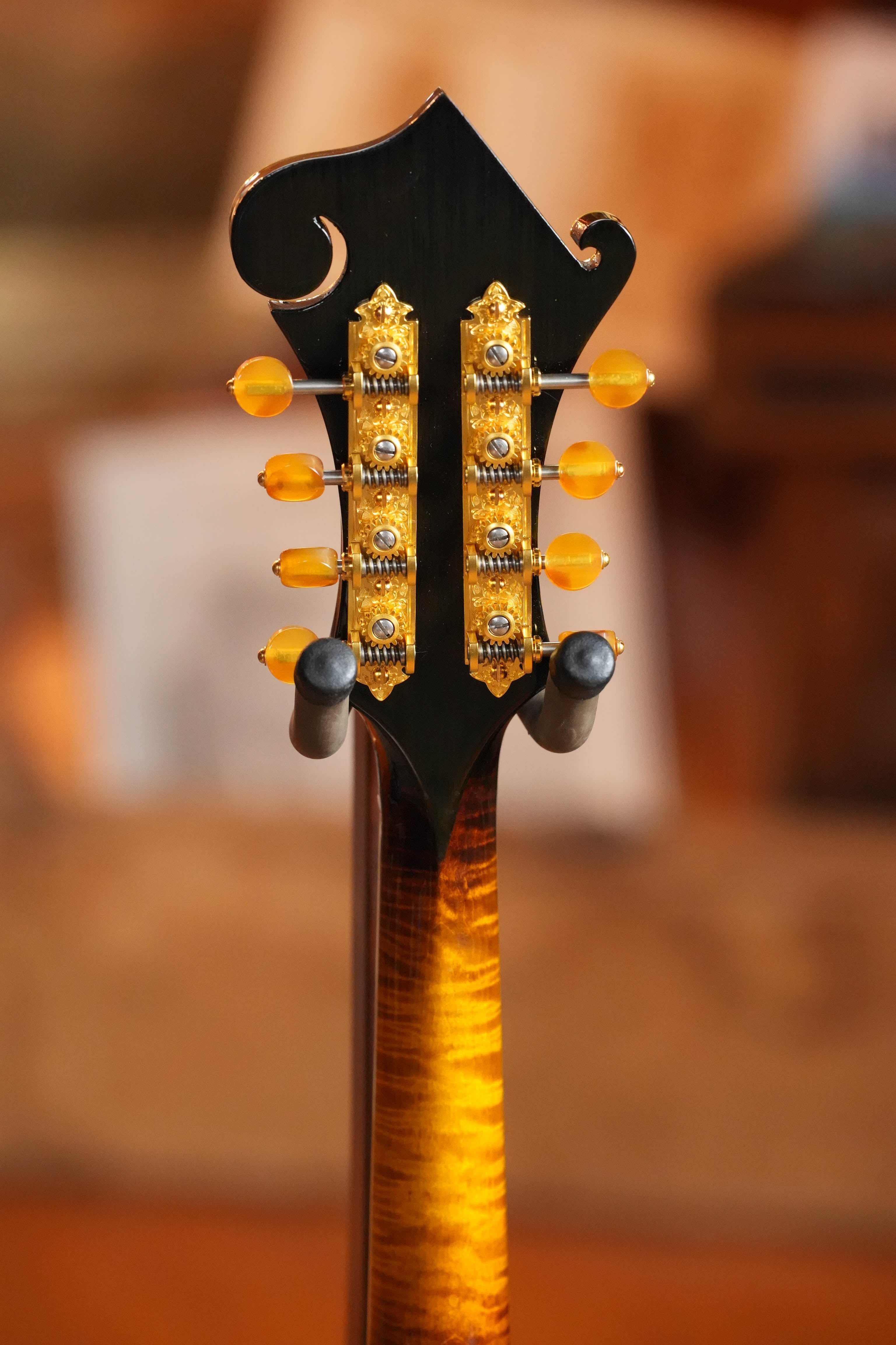 (Used) 2026 Aleyas Red Spruce/Maple F-Style Mandolin #0973
