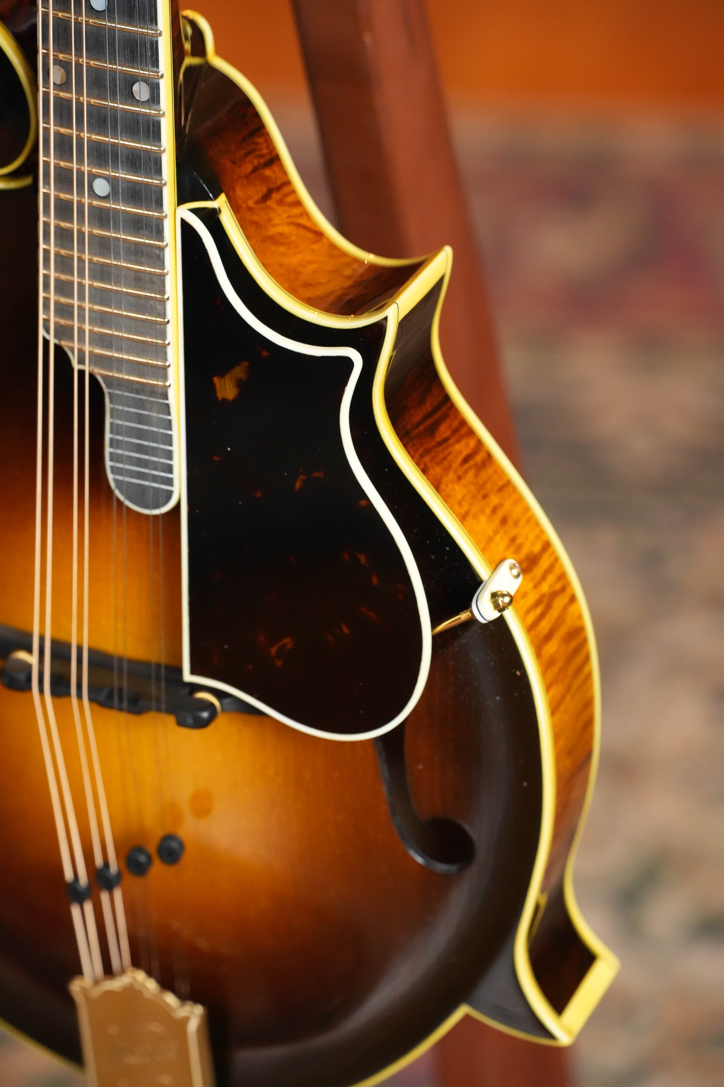 (Used) 2026 Aleyas Red Spruce/Maple F-Style Mandolin #0973