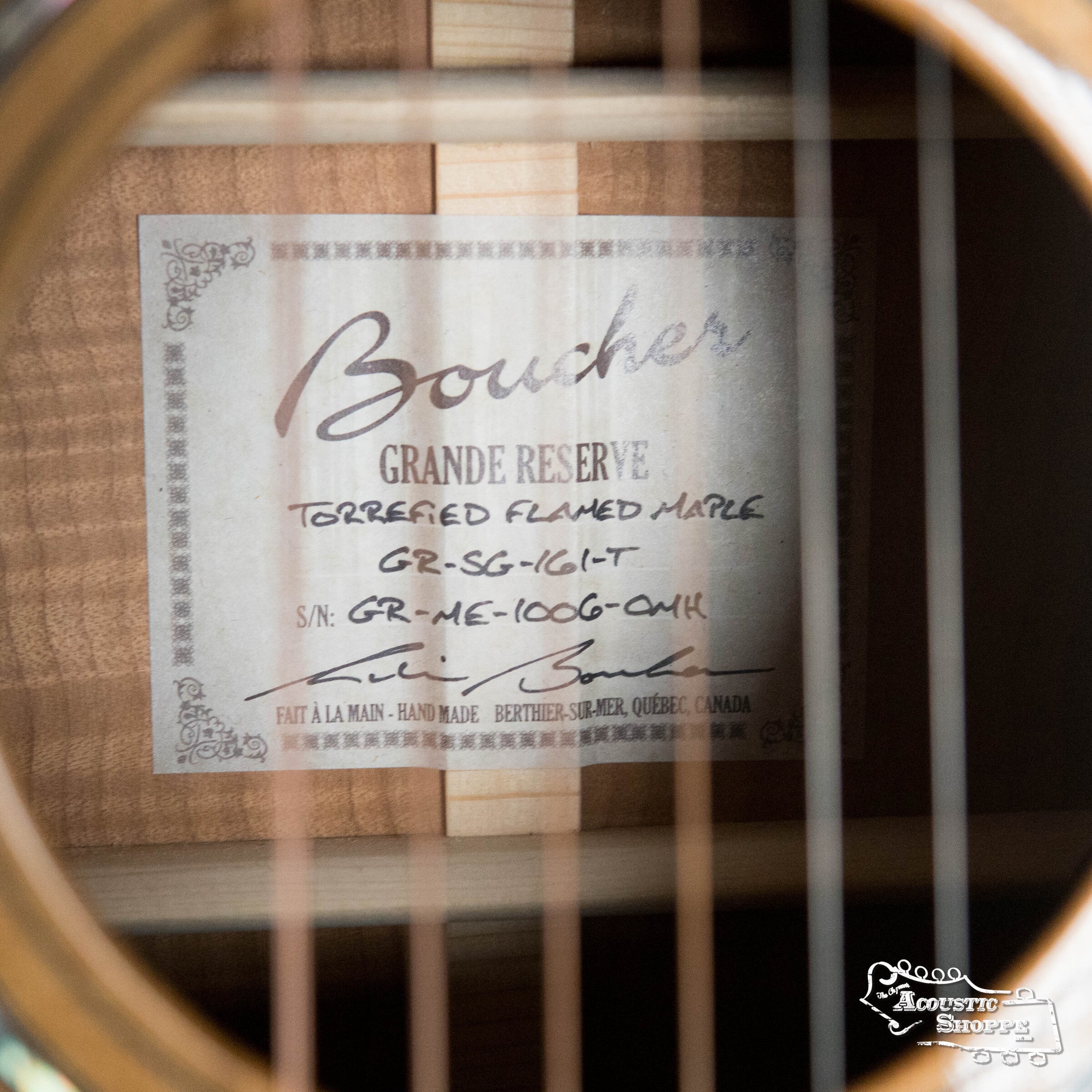 (Used) Boucher GR-SG-161-T Grande Reserve Red Spruce/Torrefied Flamed Maple OM Hybrid Acoustic Guitar