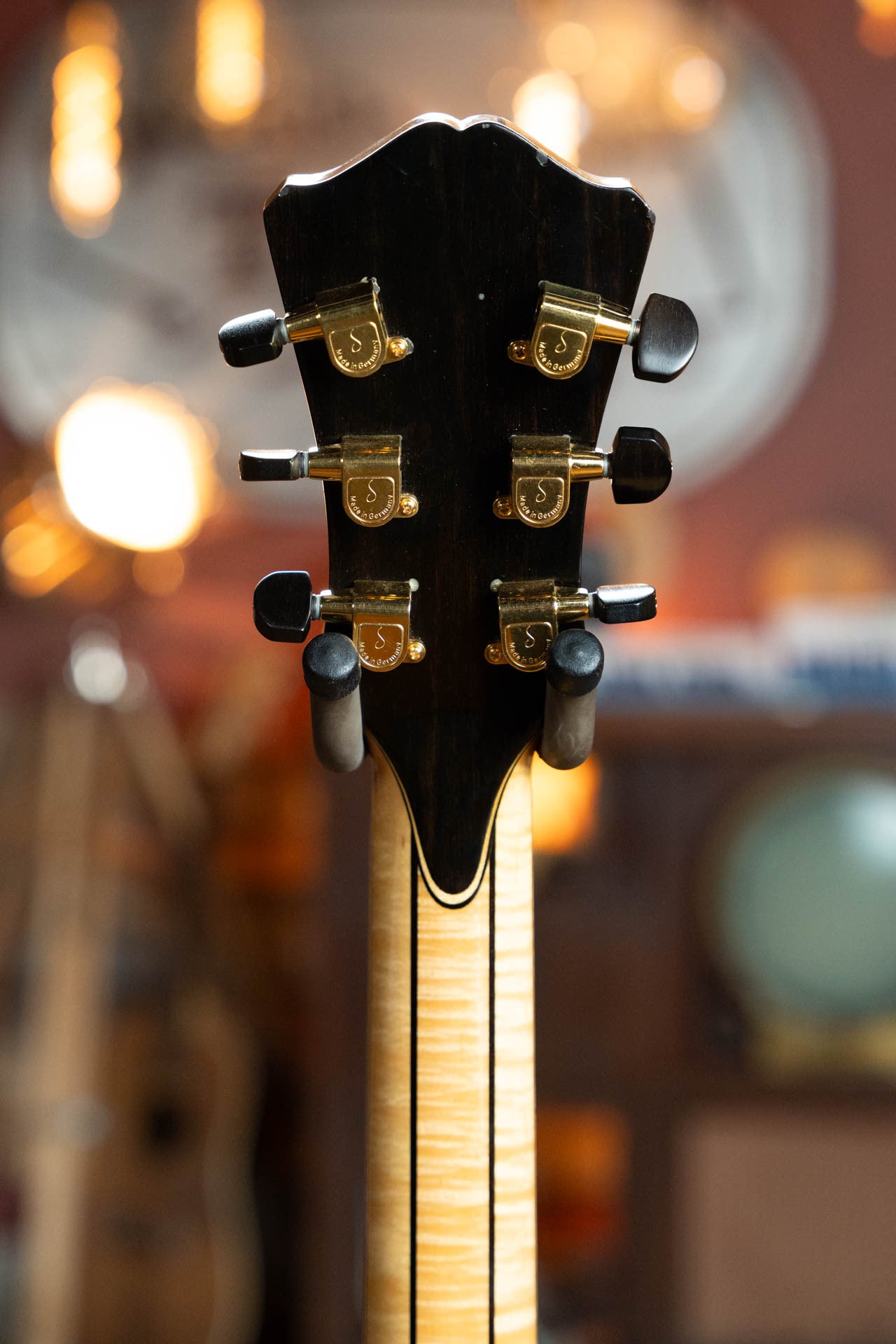 (Used) Eastman 2008 AR804CE Spruce/Flamed Maple Archtop Guitar #2728