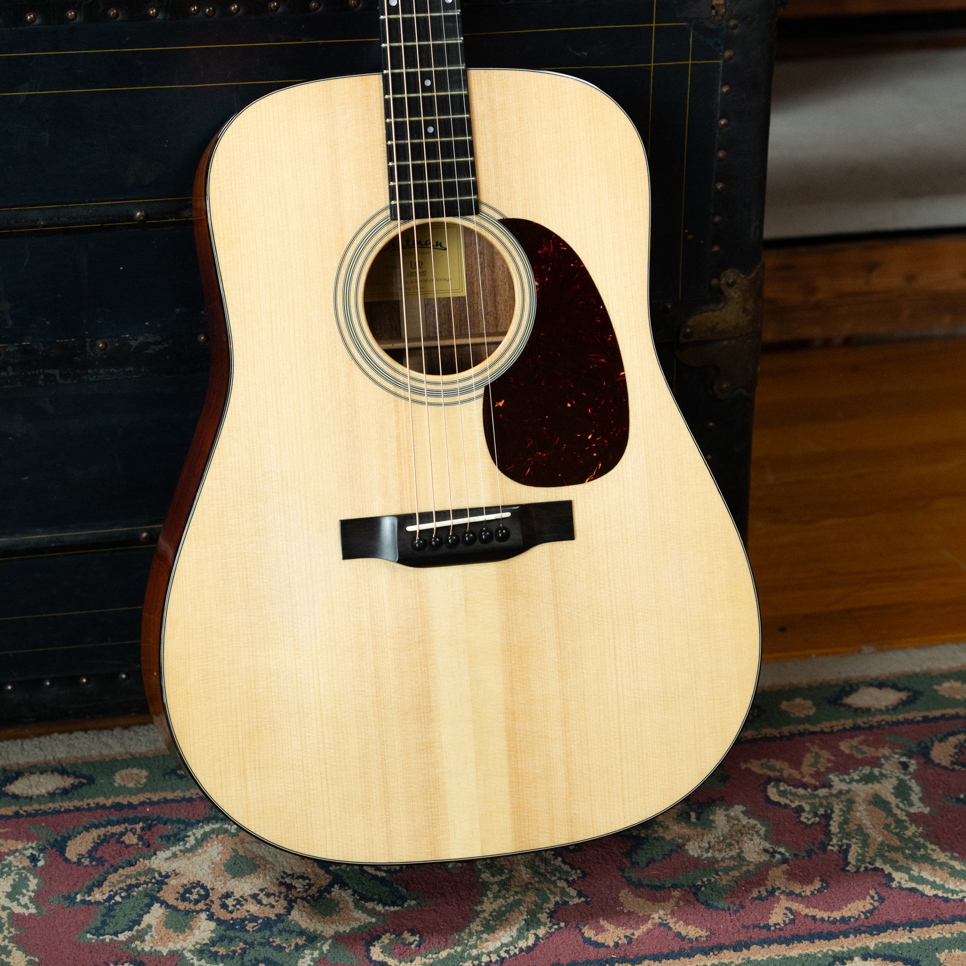(Used) Eastman E6D Sitka/Mahogany Dreadnought Acoustic Guitar #7052