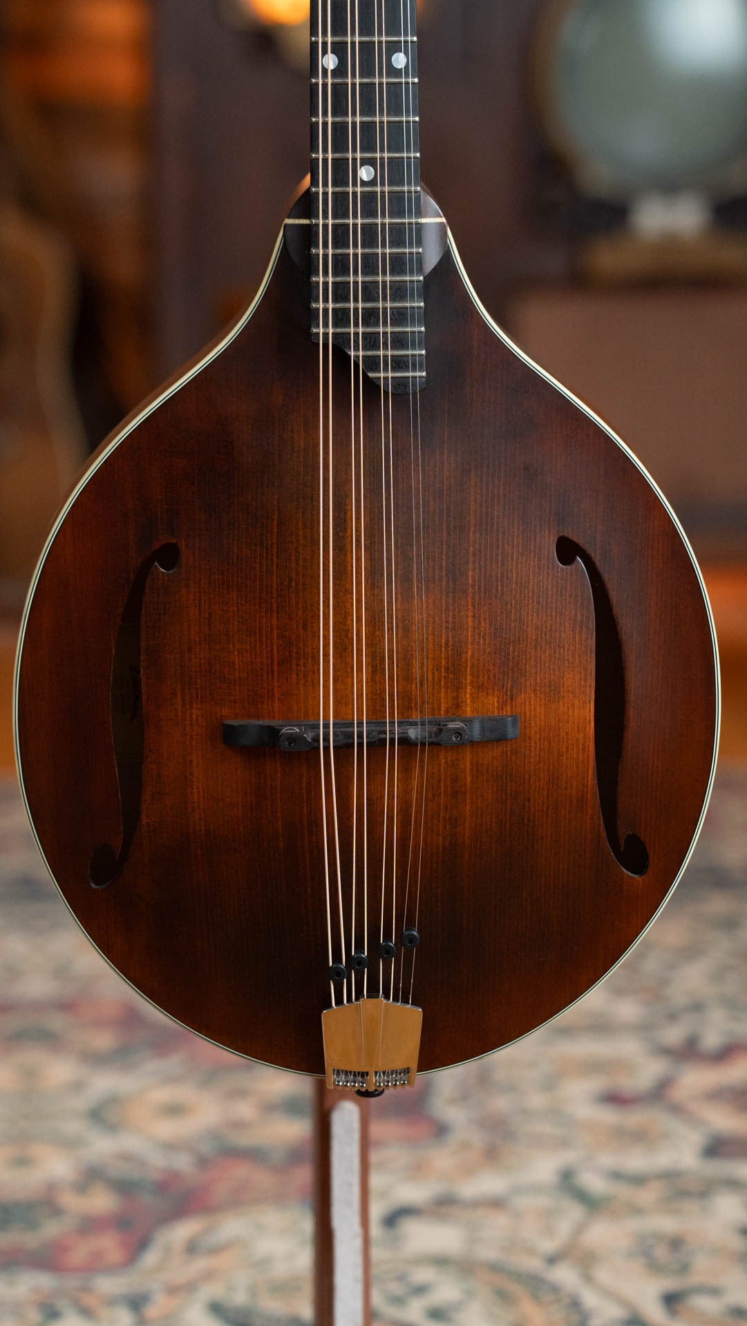 (Used) Eastman MDO305 Hand-Carved Octave A-Style Mandolin #2489