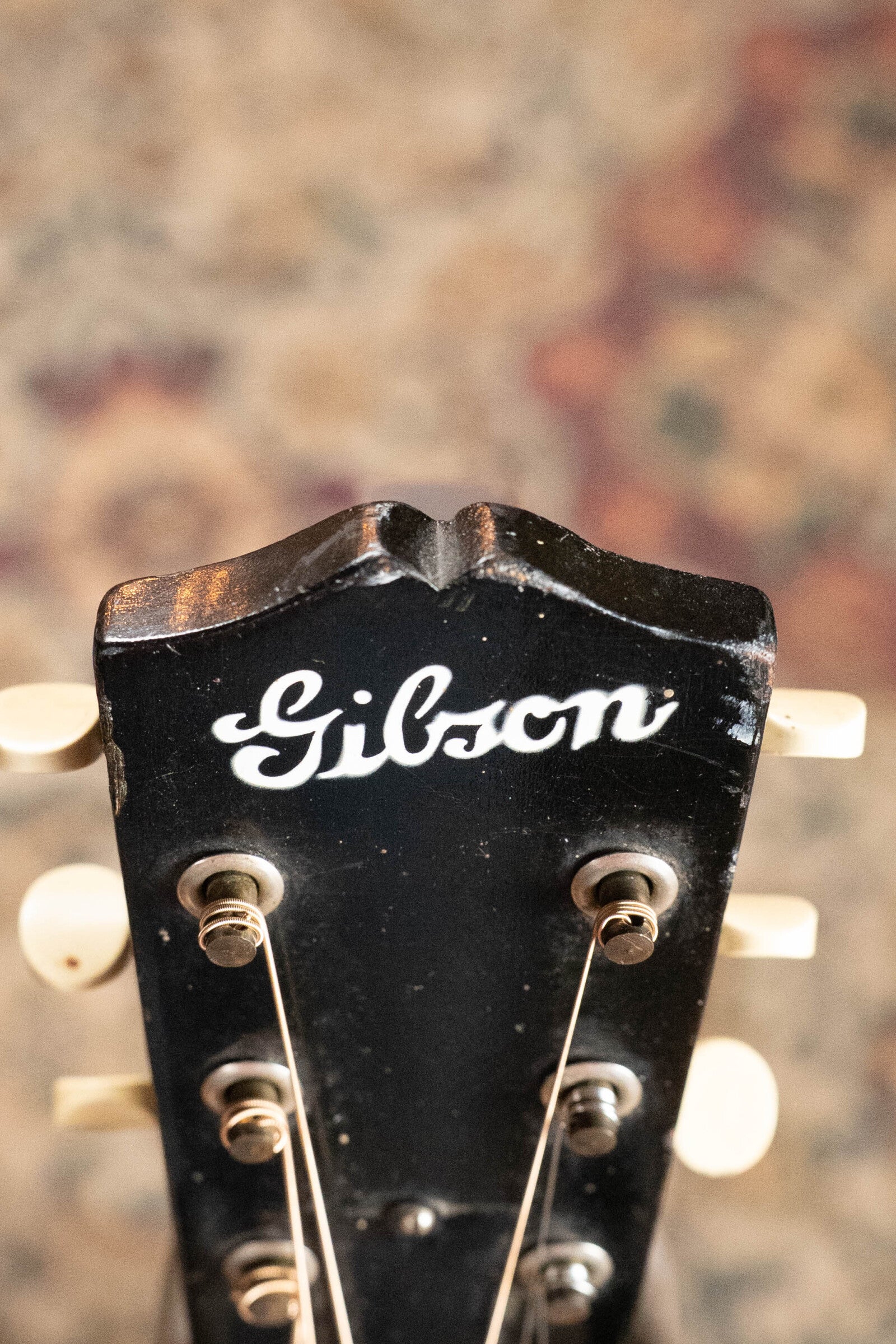 (Used) Gibson 1948 L-50 Black Archtop Acoustic Guitar #2500