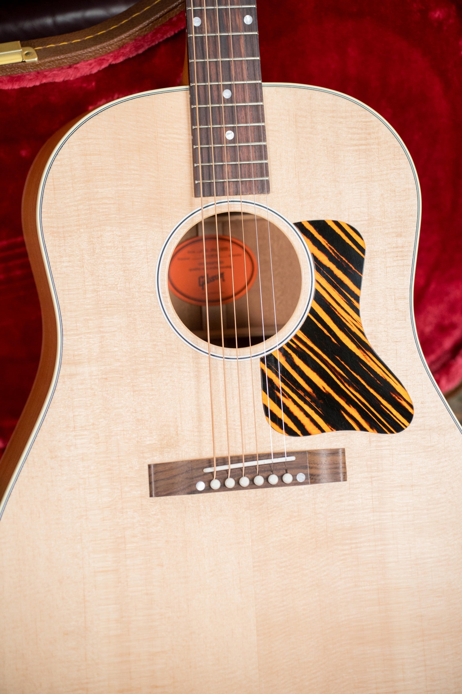 (Used) Gibson 2022 J35 30s Faded Series Sitka/Mahogany Slope Shoulder Dreadnought Guitar w/Pickup #4020