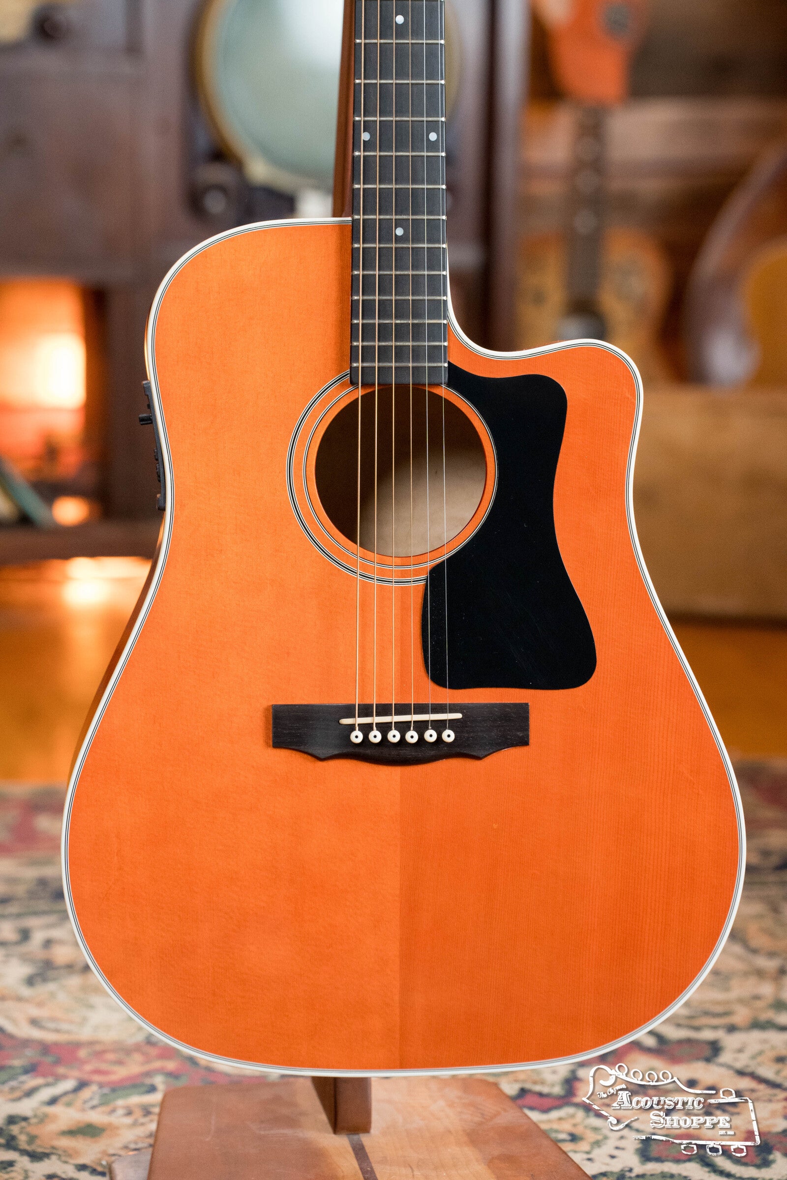 (Used) Mid 90's Guild DCE3 Dreadnought Guitar #0424