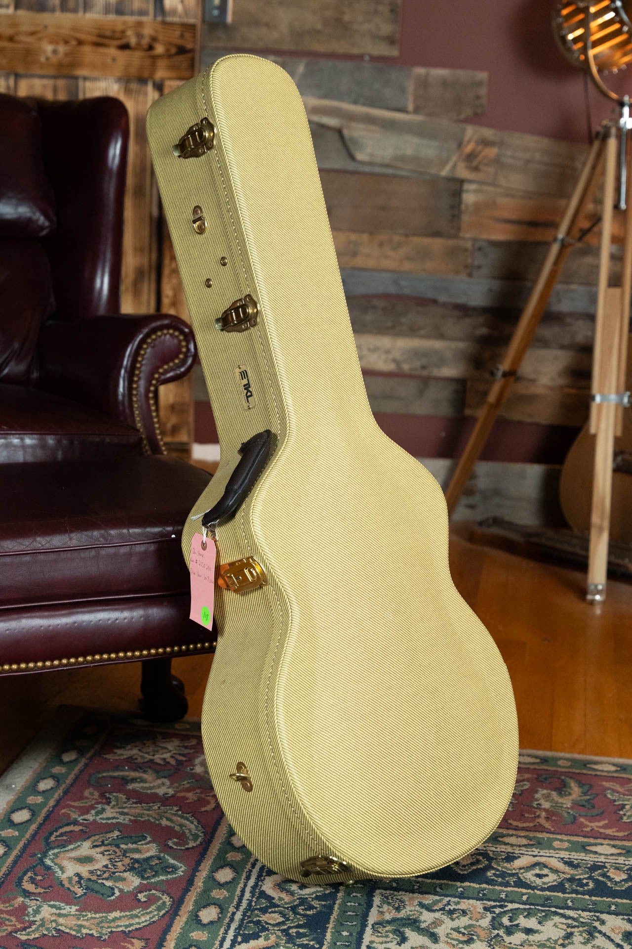 (Used) The Loar LH-700-VS Spruce/Flamed Maple Archtop Acoustic Guitar #2463