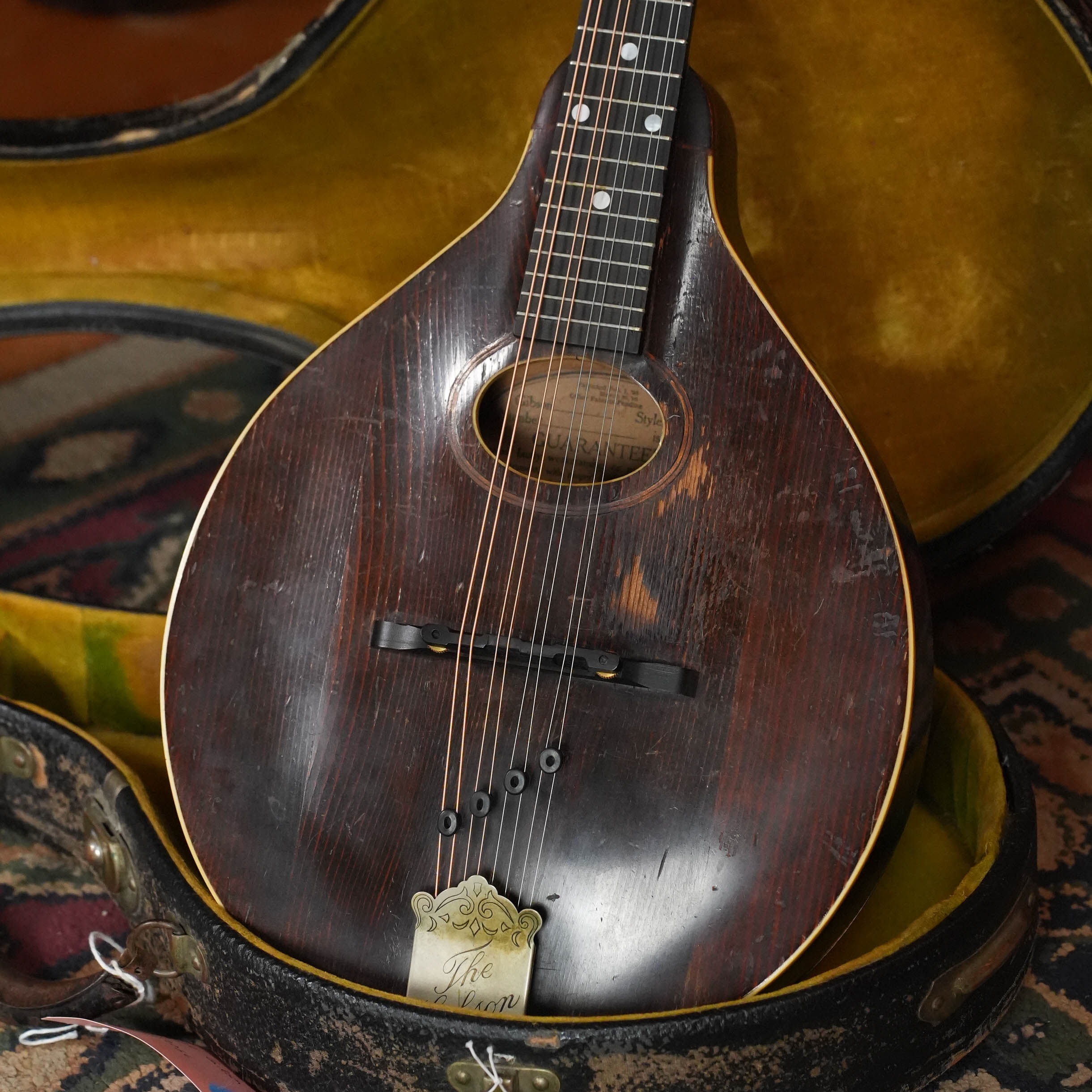 (Used) Vintage 1920 Gibson Spruce/Birch Oval-Hole Teardrop A-Style Mandolin #9066