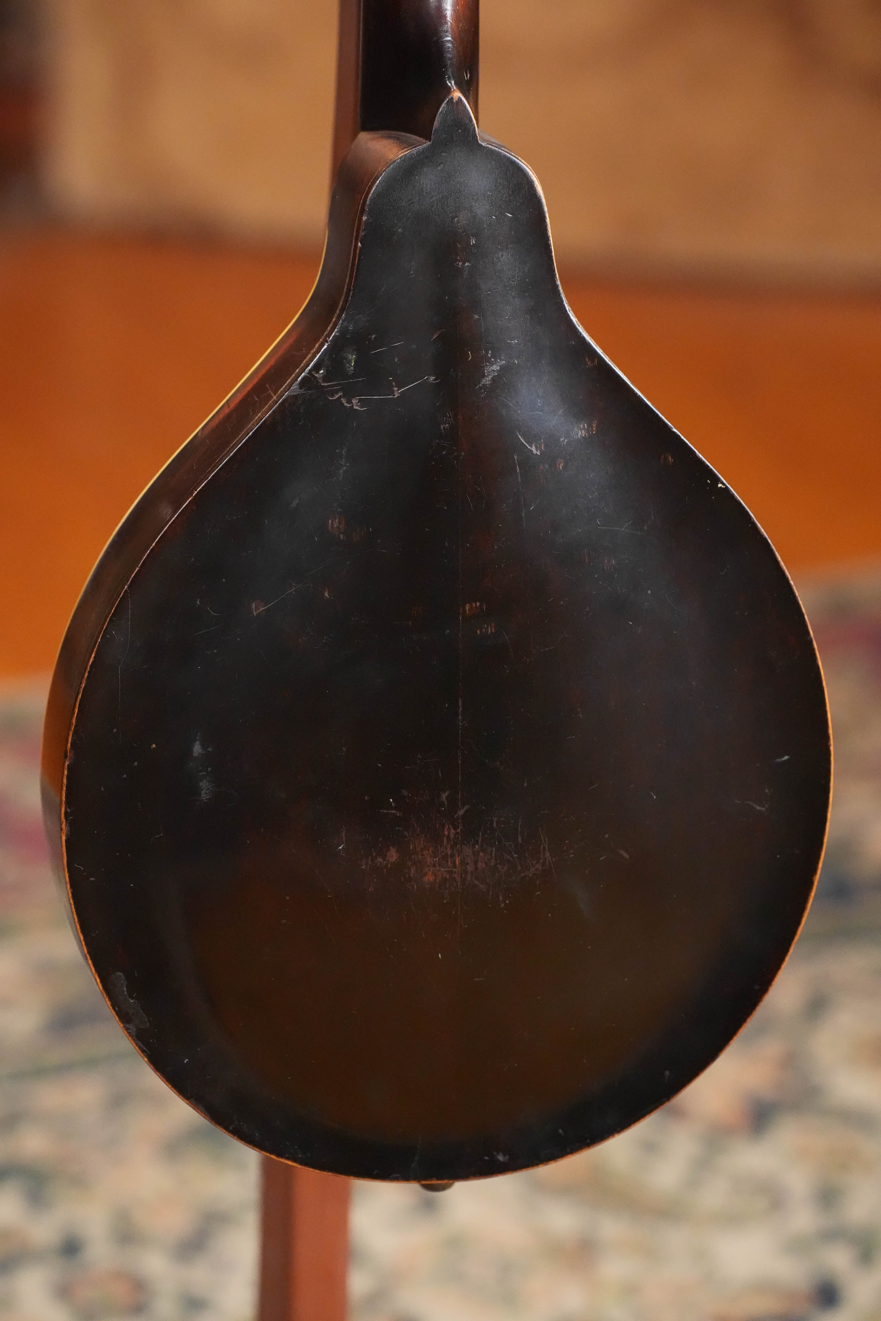 (Used) Vintage 1920 Gibson Spruce/Birch Oval-Hole Teardrop A-Style Mandolin #9066