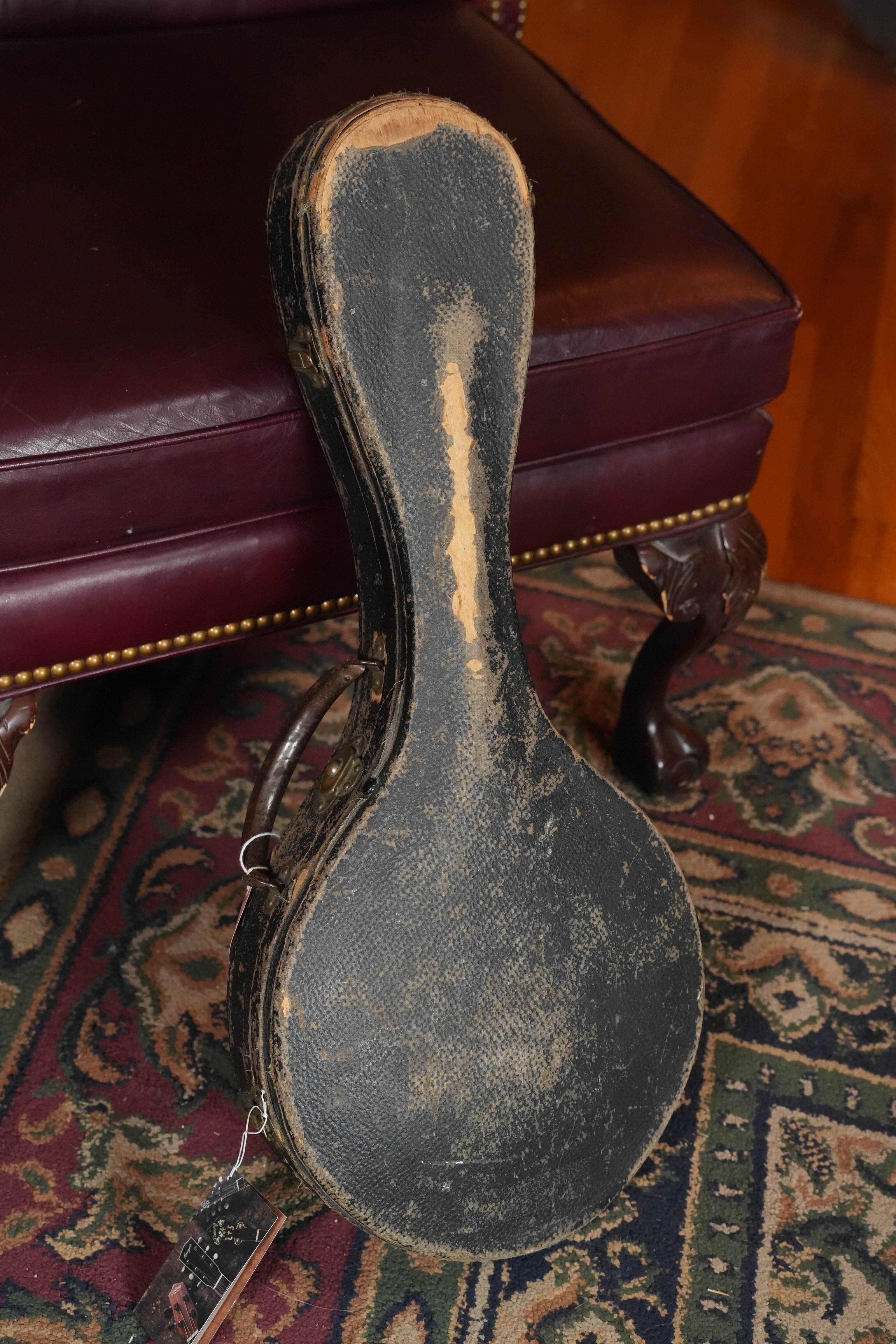 (Used) Vintage 1920 Gibson Spruce/Birch Oval-Hole Teardrop A-Style Mandolin #9066