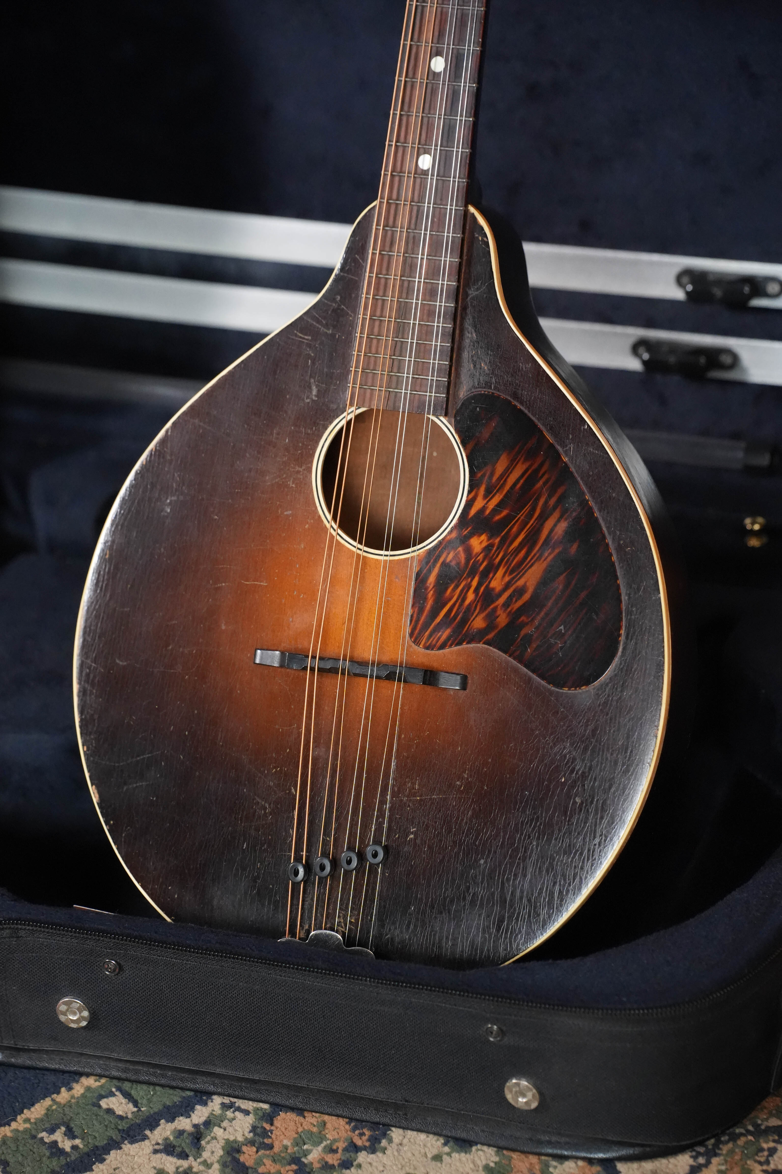 (Used) Vintage 1930s Kalamazoo (Gibson-Made) KM-11 Spruce/Mahogany Dark Sunburst Flat-Top Mandolin #658