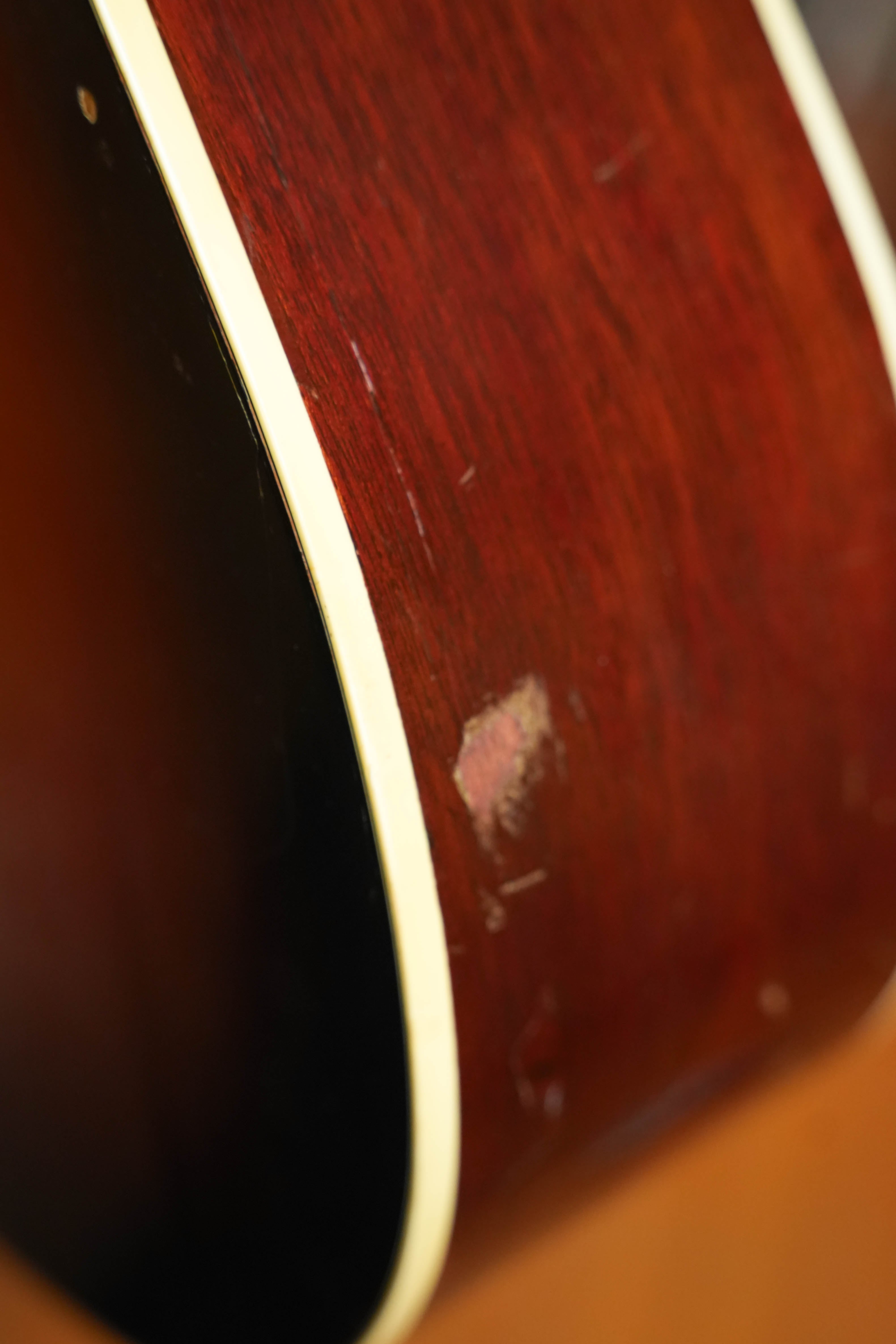 (Used) Vintage 1951 Gibson J-45 Round-Shouldered Dreadnought Guitar #1110
