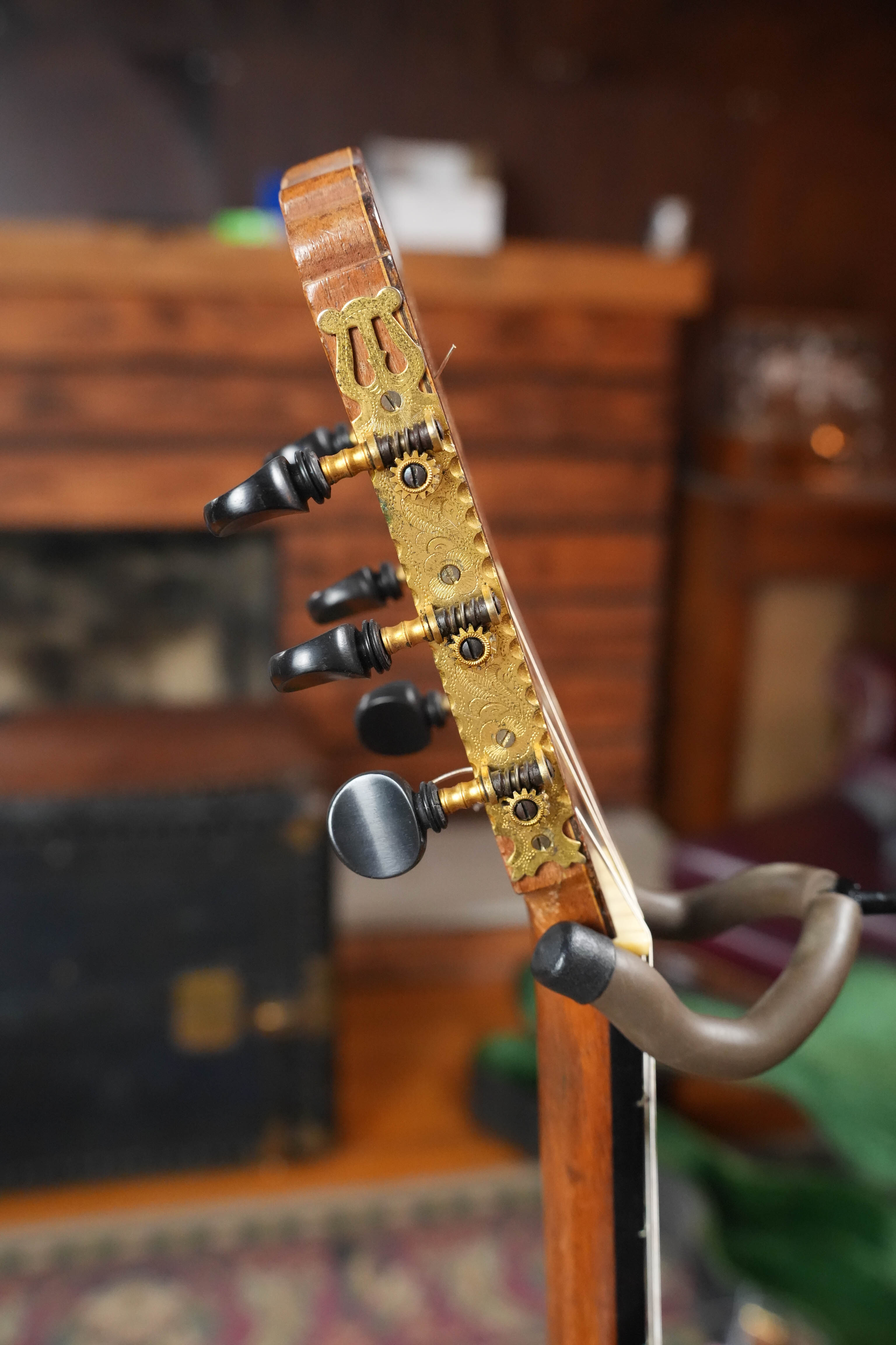 (Used) Vintage 1966 Condal No. 3 Classical