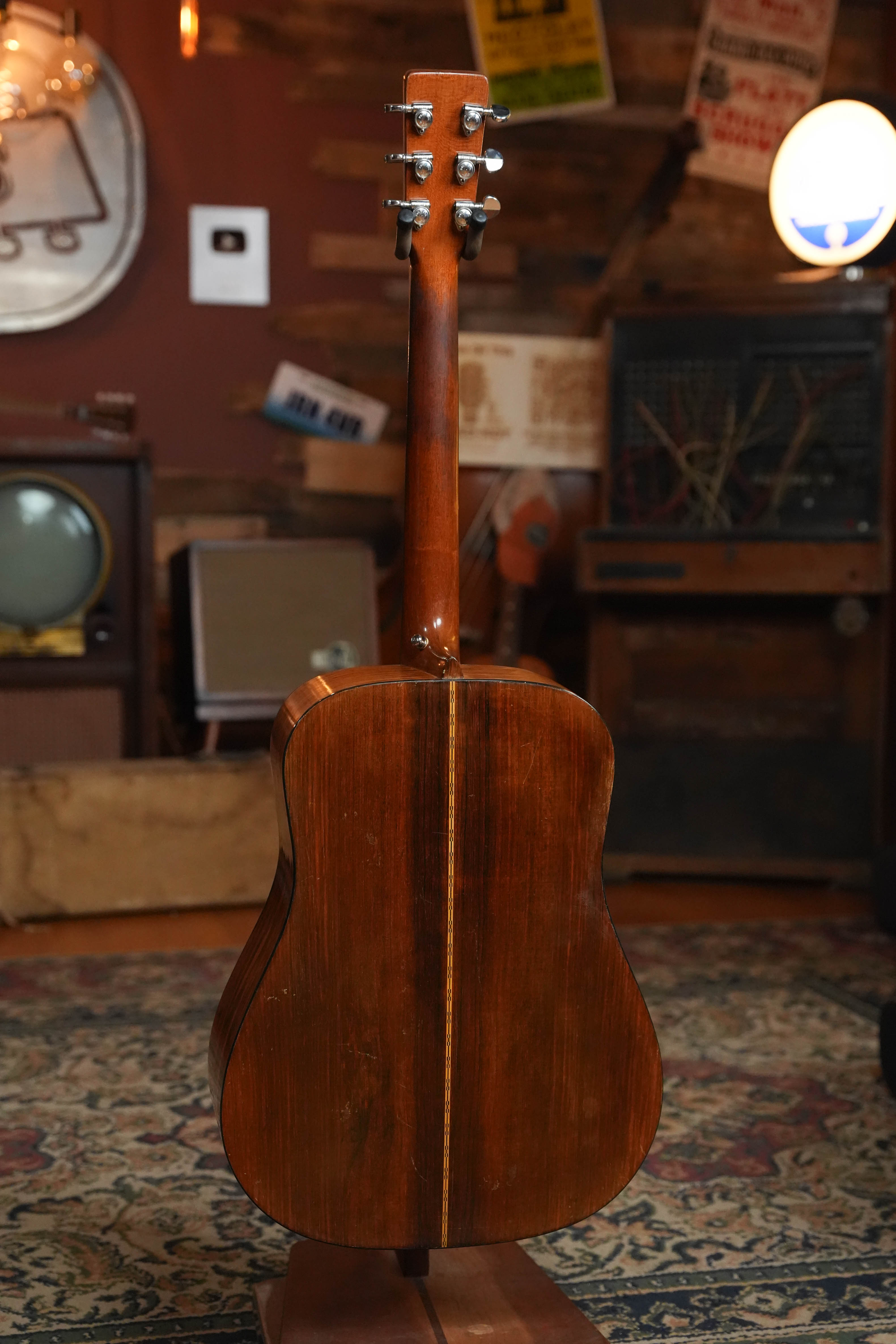 (Used) Vintage 1966 Martin D-21 Dreadnought Guitar #4147