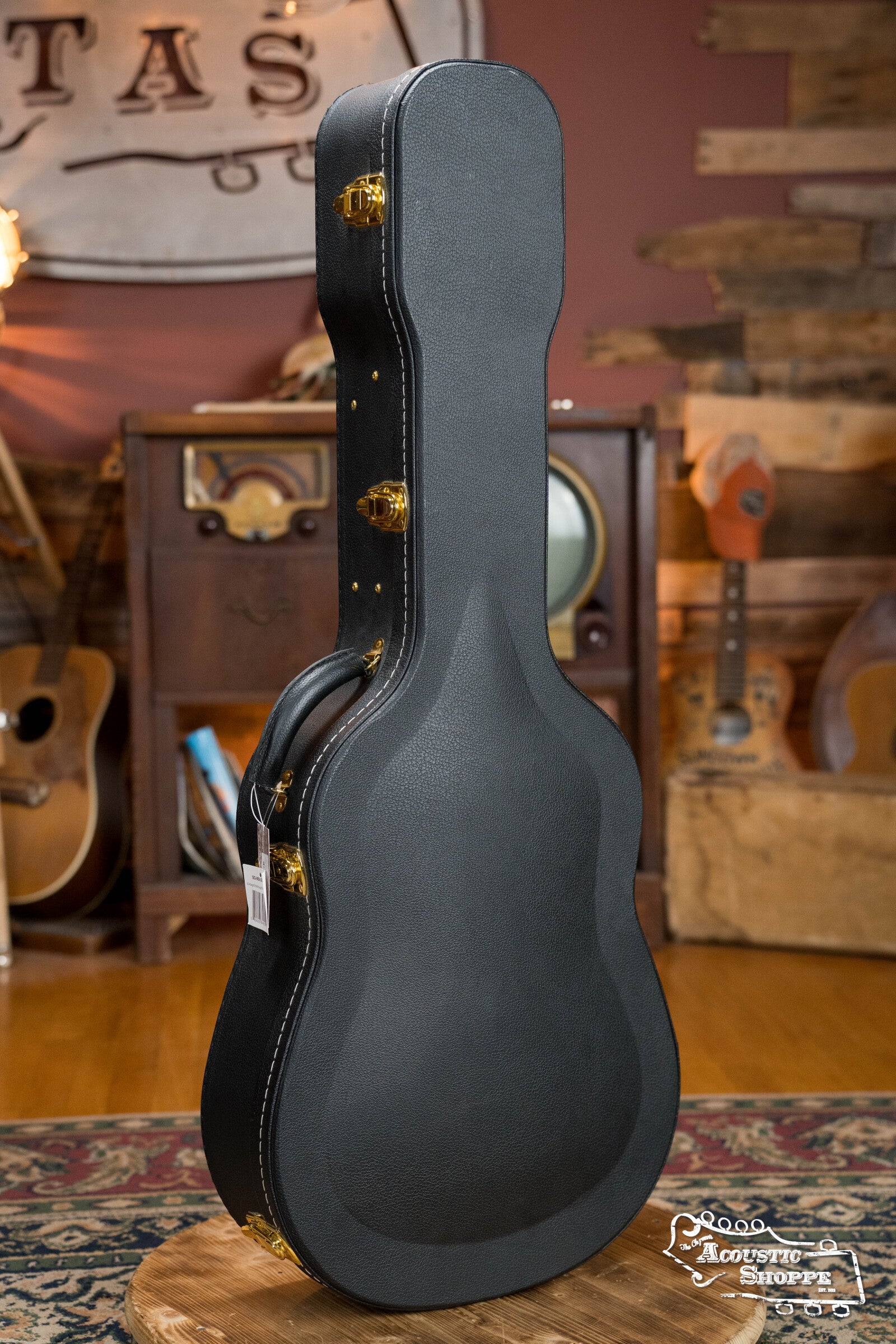 (Used) Vintage Dreadnought Archtop Case