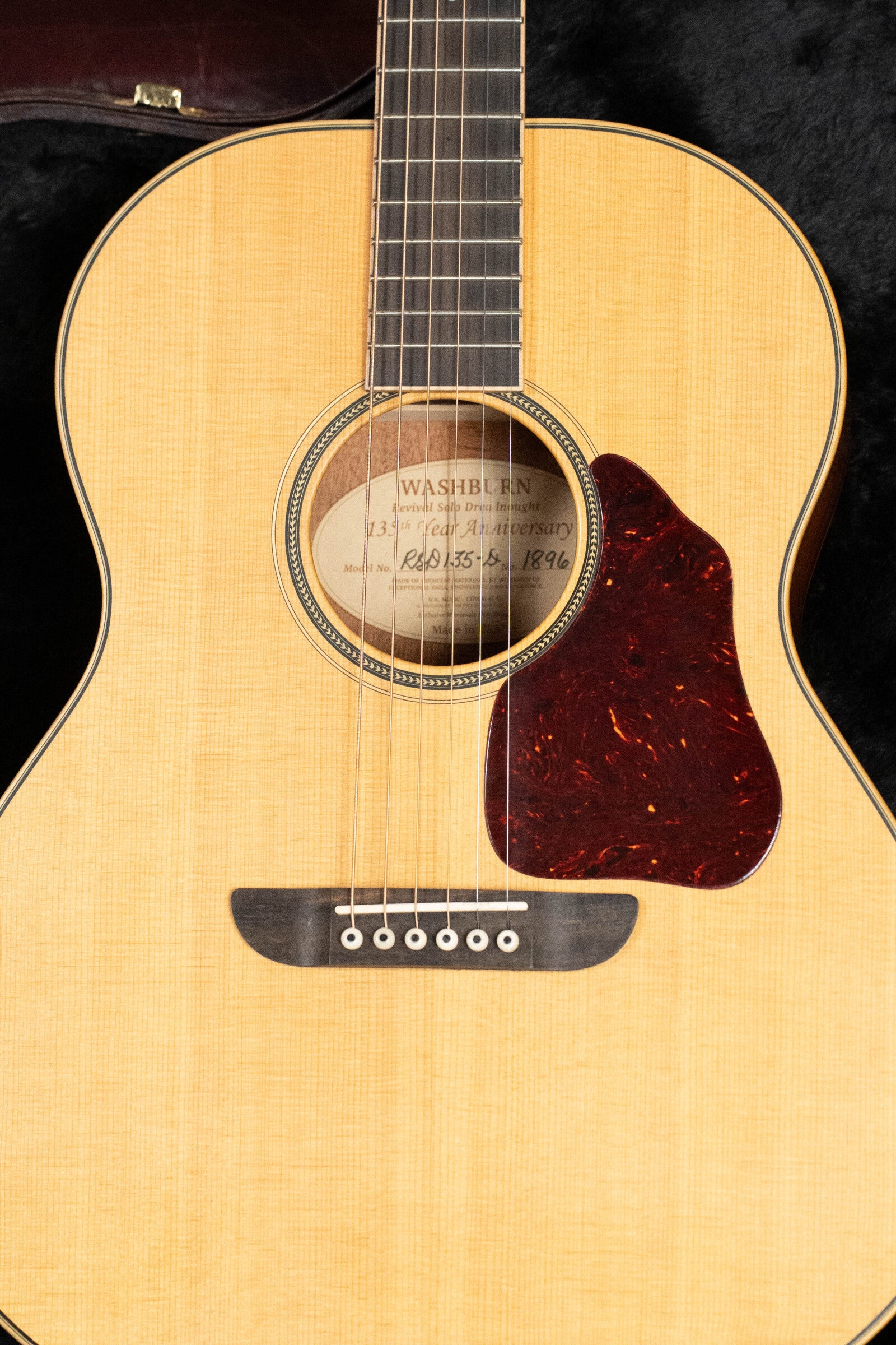 (Used) Washburn R&D135-D Spruce/African Mahogany Dreadnought Acoustic Guitar #1896