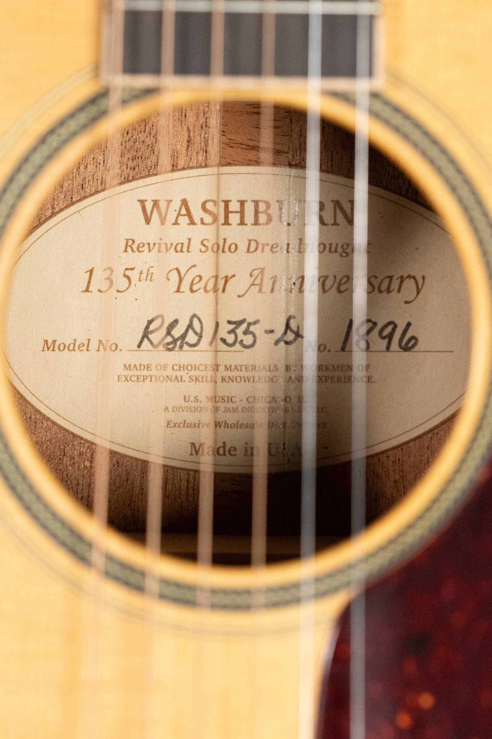 (Used) Washburn R&D135-D Spruce/African Mahogany Dreadnought Acoustic Guitar #1896