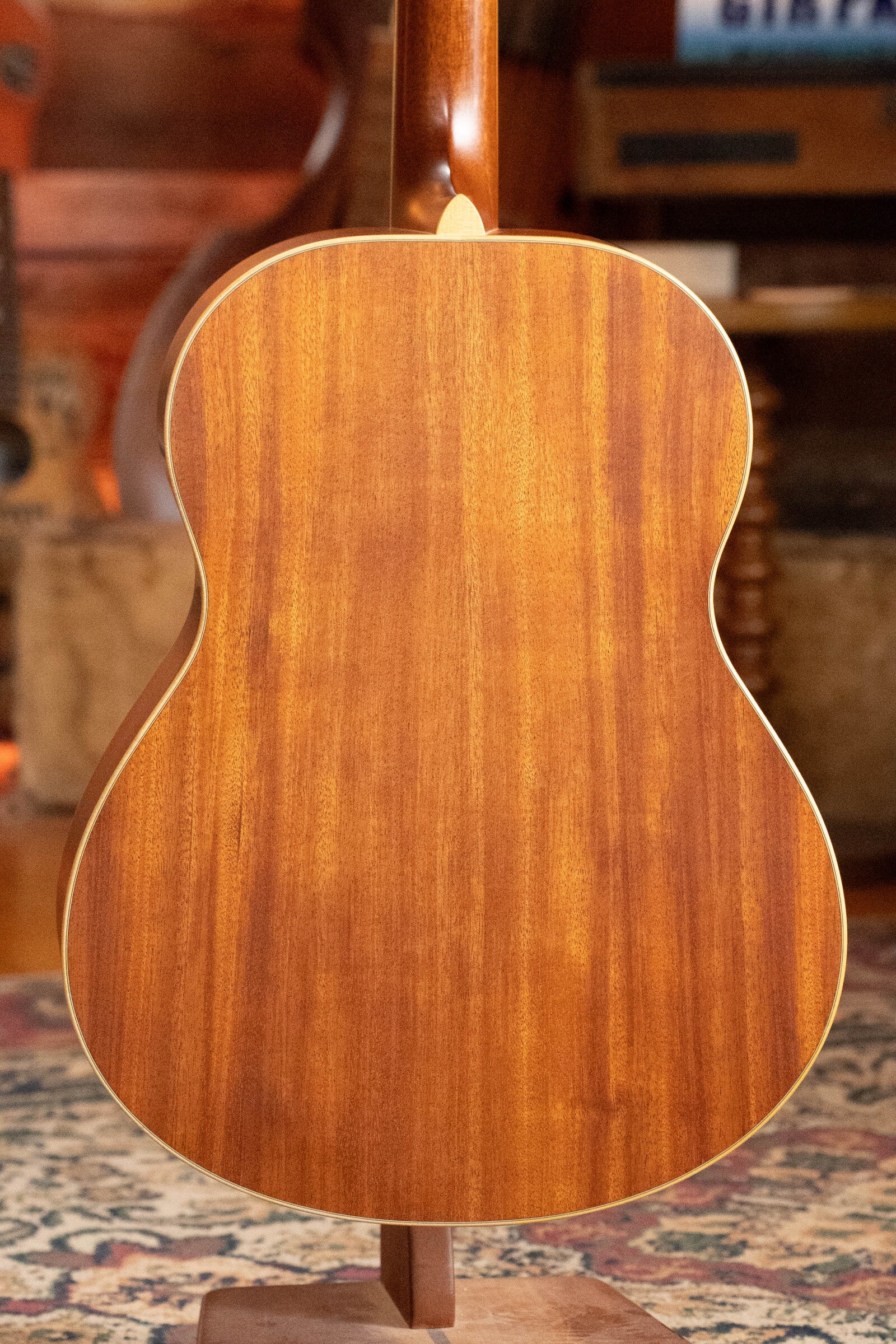 (Used) Washburn R&D135-D Spruce/African Mahogany Dreadnought Acoustic Guitar #1896