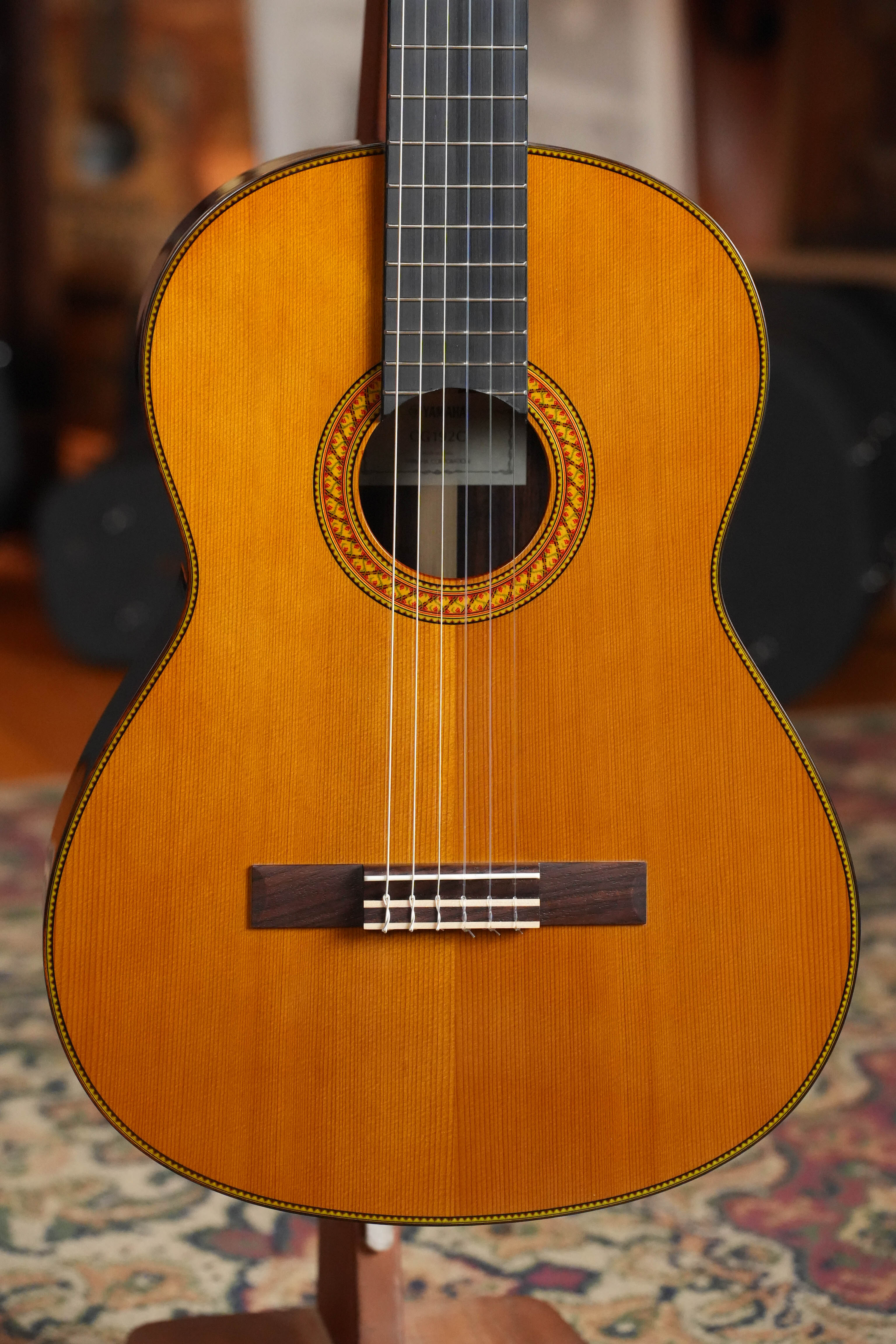 Yamaha CG192C Cedar/Rosewood Classical Acoustic Guitar #0188