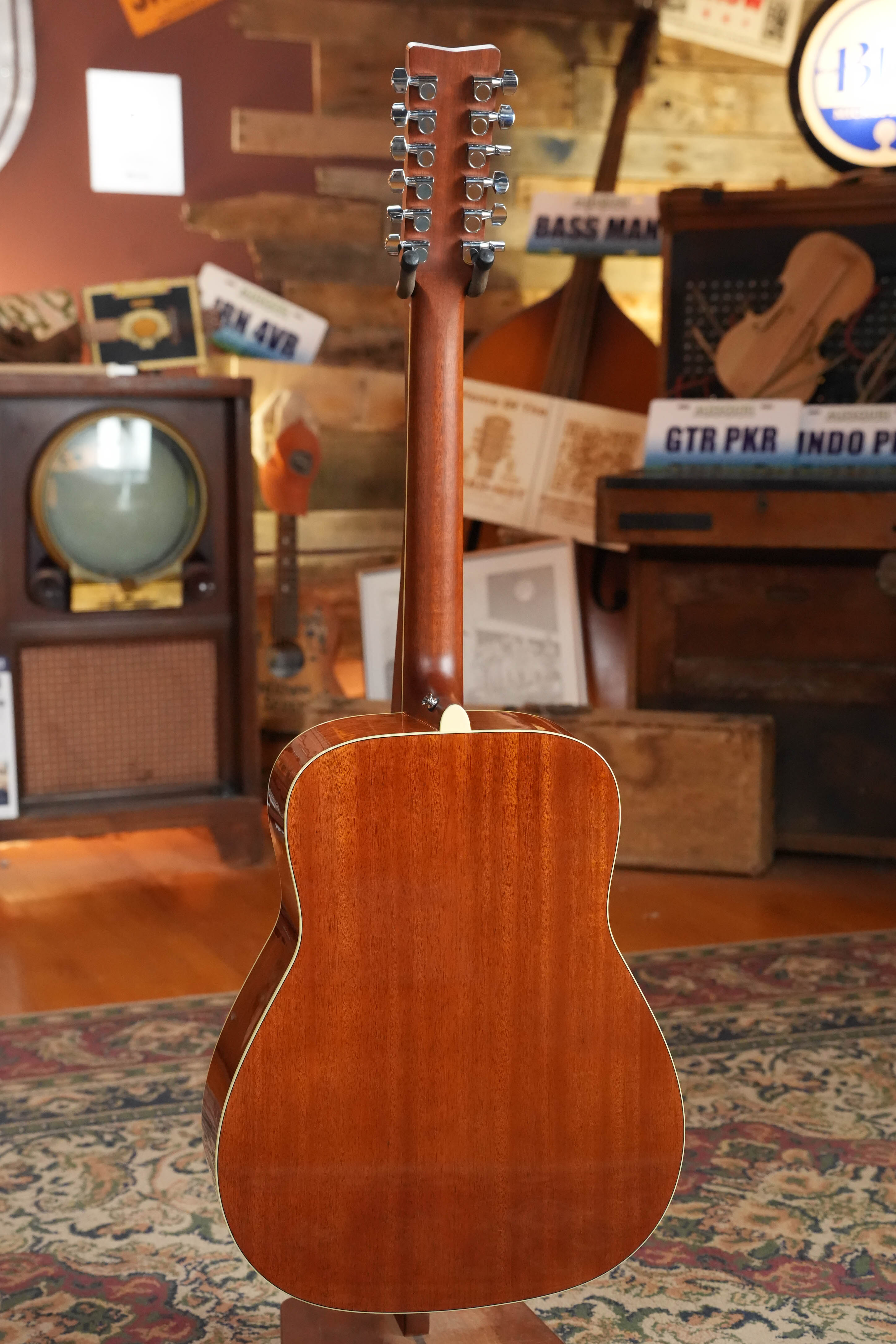 Yamaha FG820-12 Spruce/Mahogany 12-String Dreadnought Acoustic Guitar