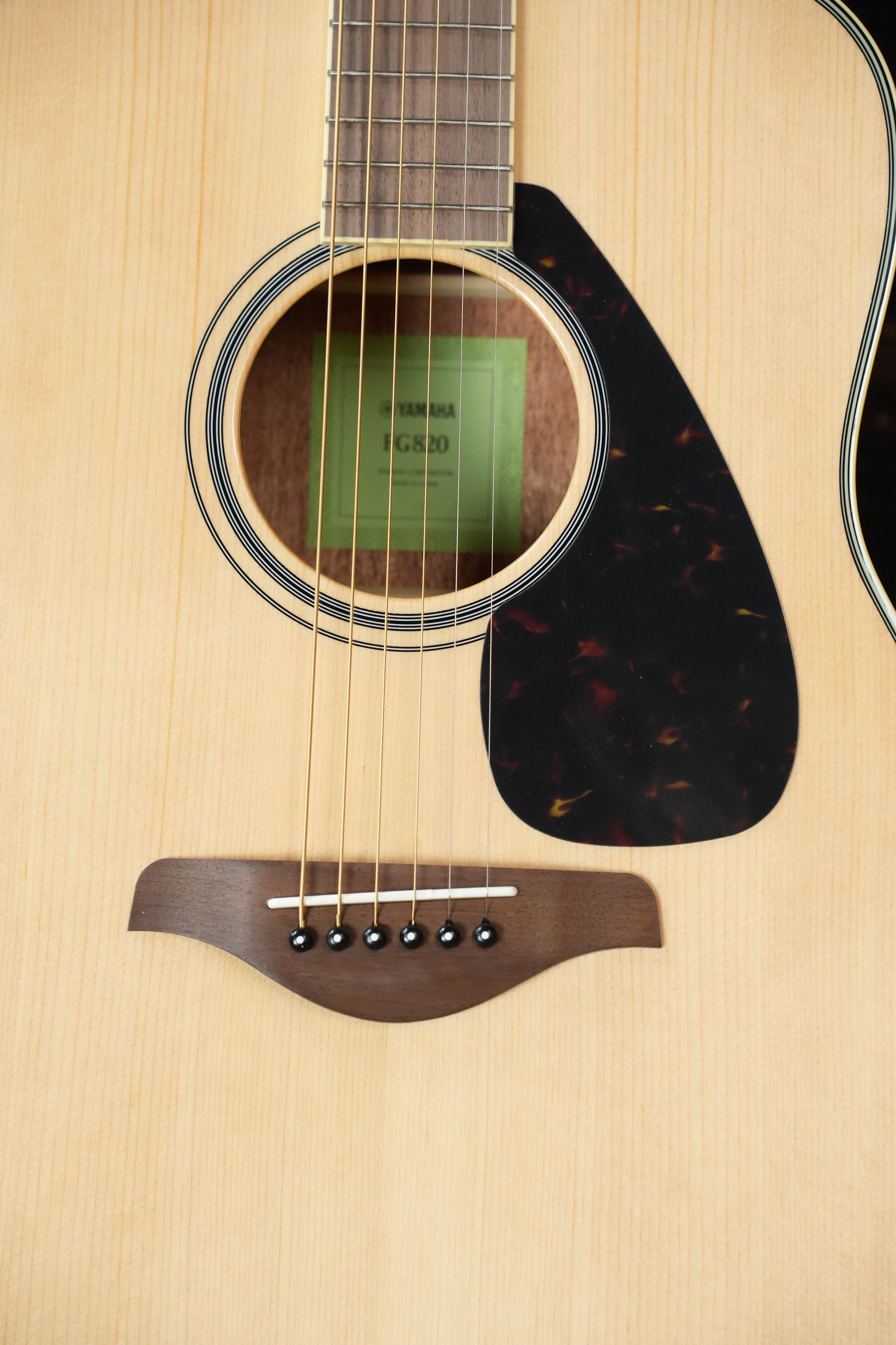 Yamaha FG820 Spruce/Mahogany Dreadnought Acoustic Guitar #1265