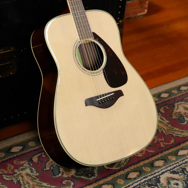 Yamaha FG830 Spruce/Laminate Rosewood Autumn Burst Dreadnought Acousti