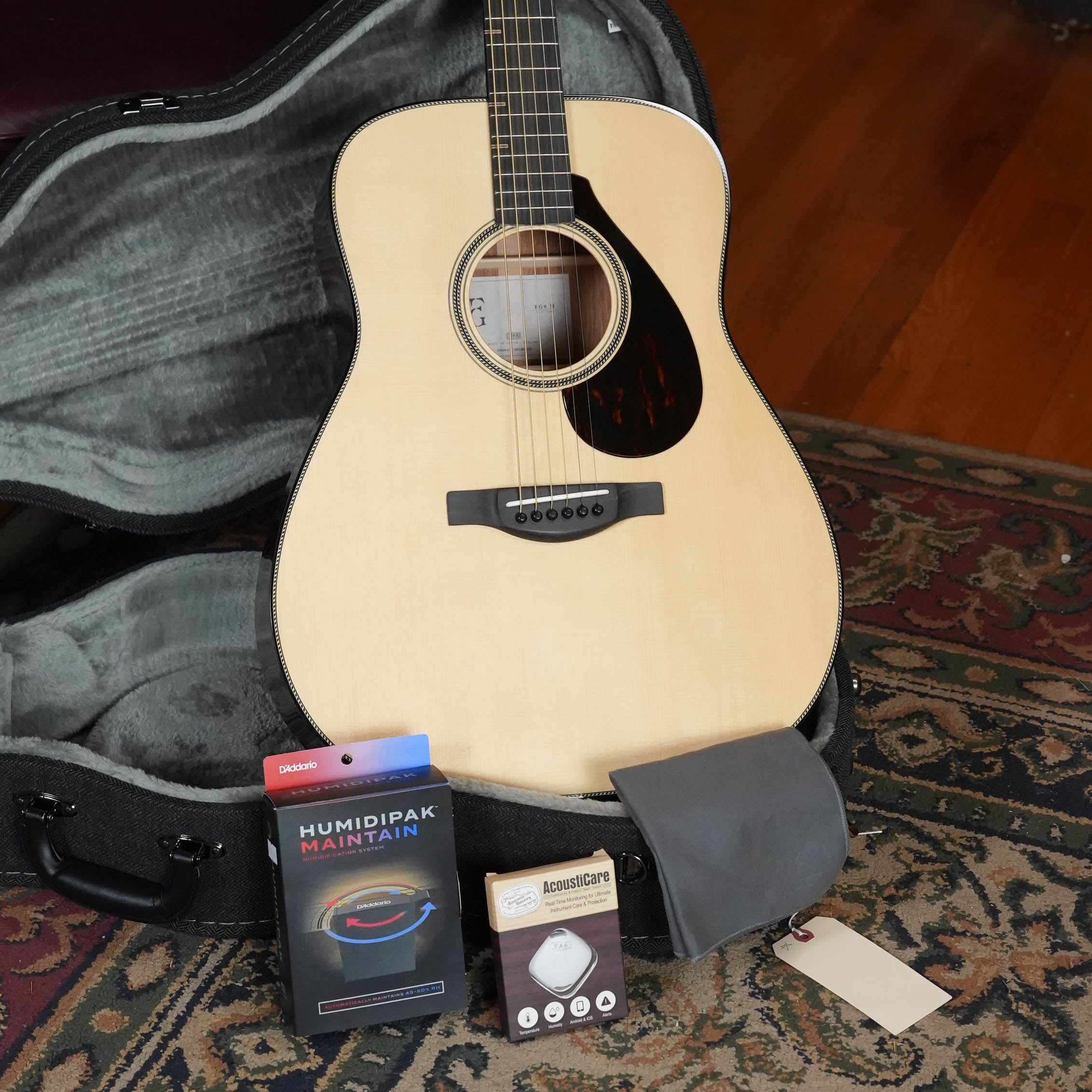 Yamaha FG9 M Adirondack/Mahogany Dreadnought Acoustic Guitar #112A