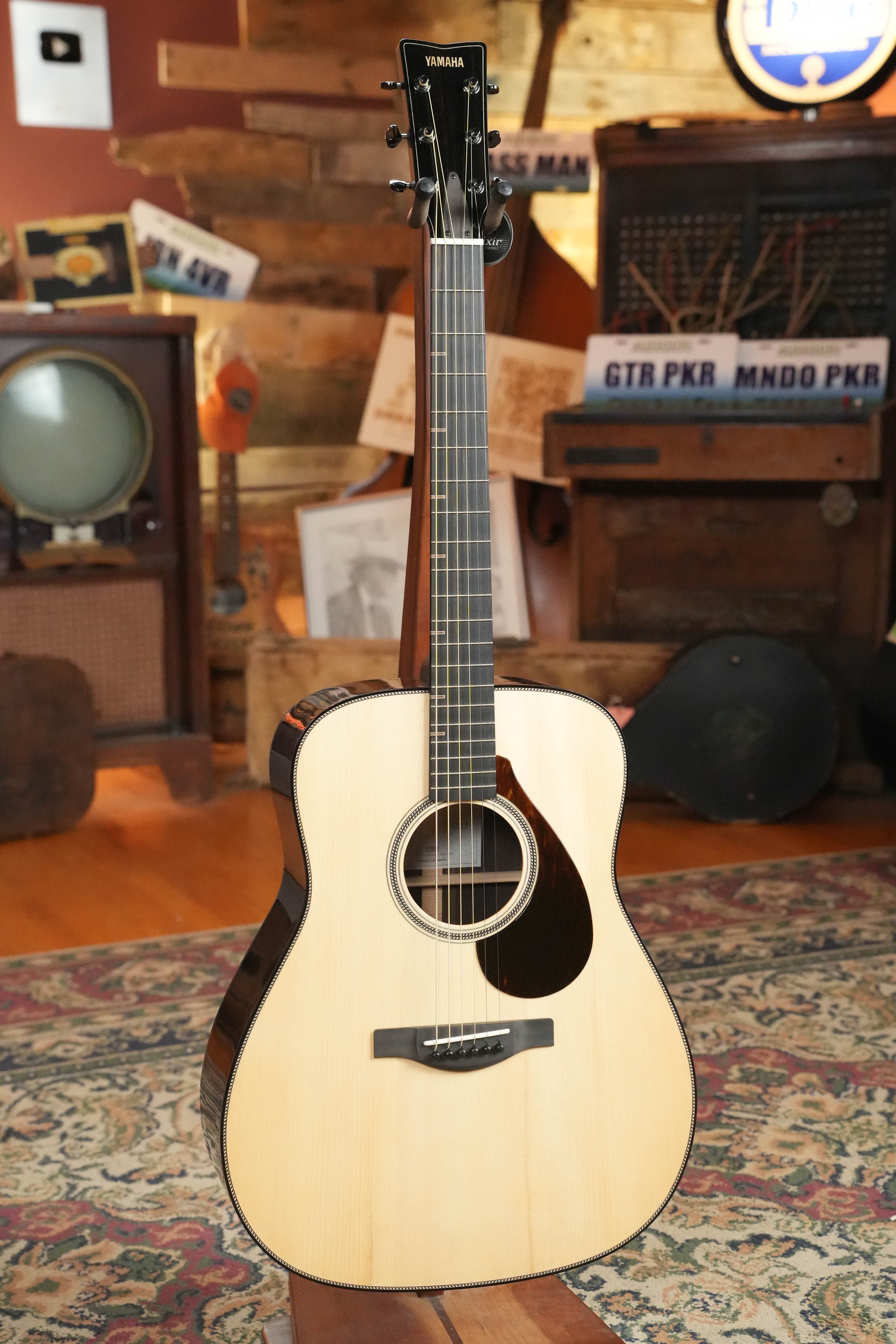 Yamaha FG9 R NT Natural Finish Dreadnought Acoustic Guitar #126A