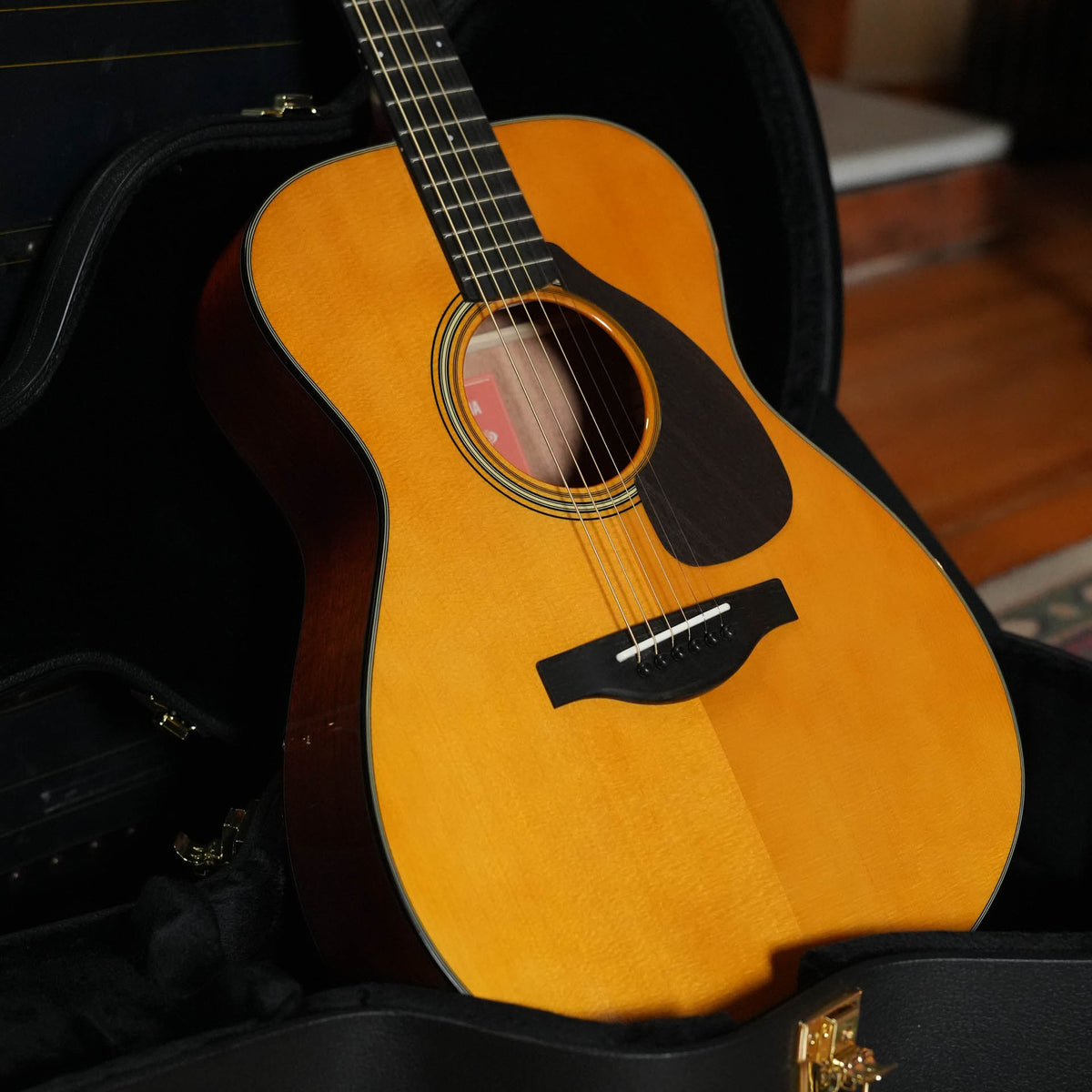 Yamaha FS5 GL Gloss Concert Acoustic Guitar #386A