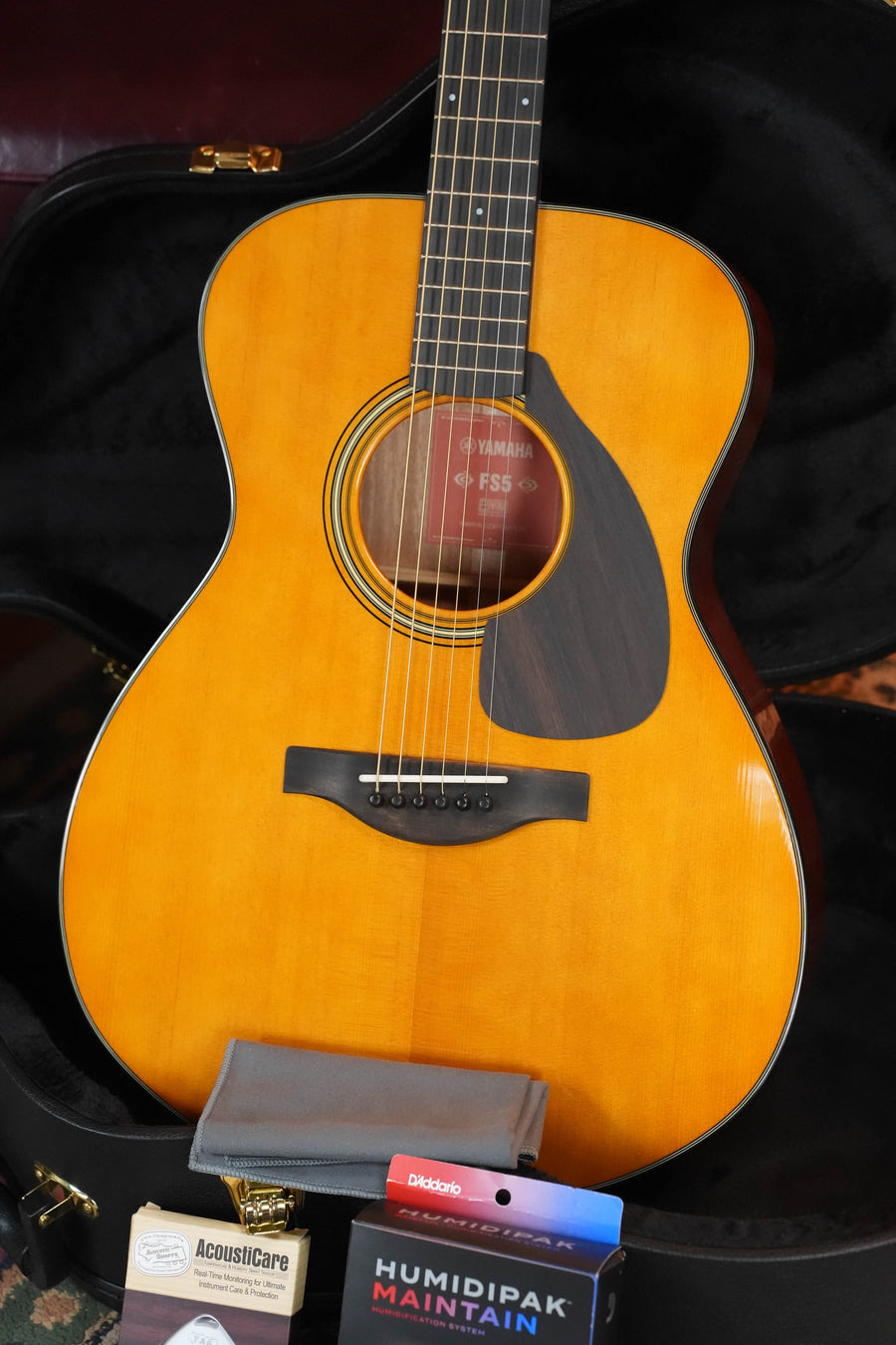 Yamaha FS5 GL Gloss Concert Acoustic Guitar #458A