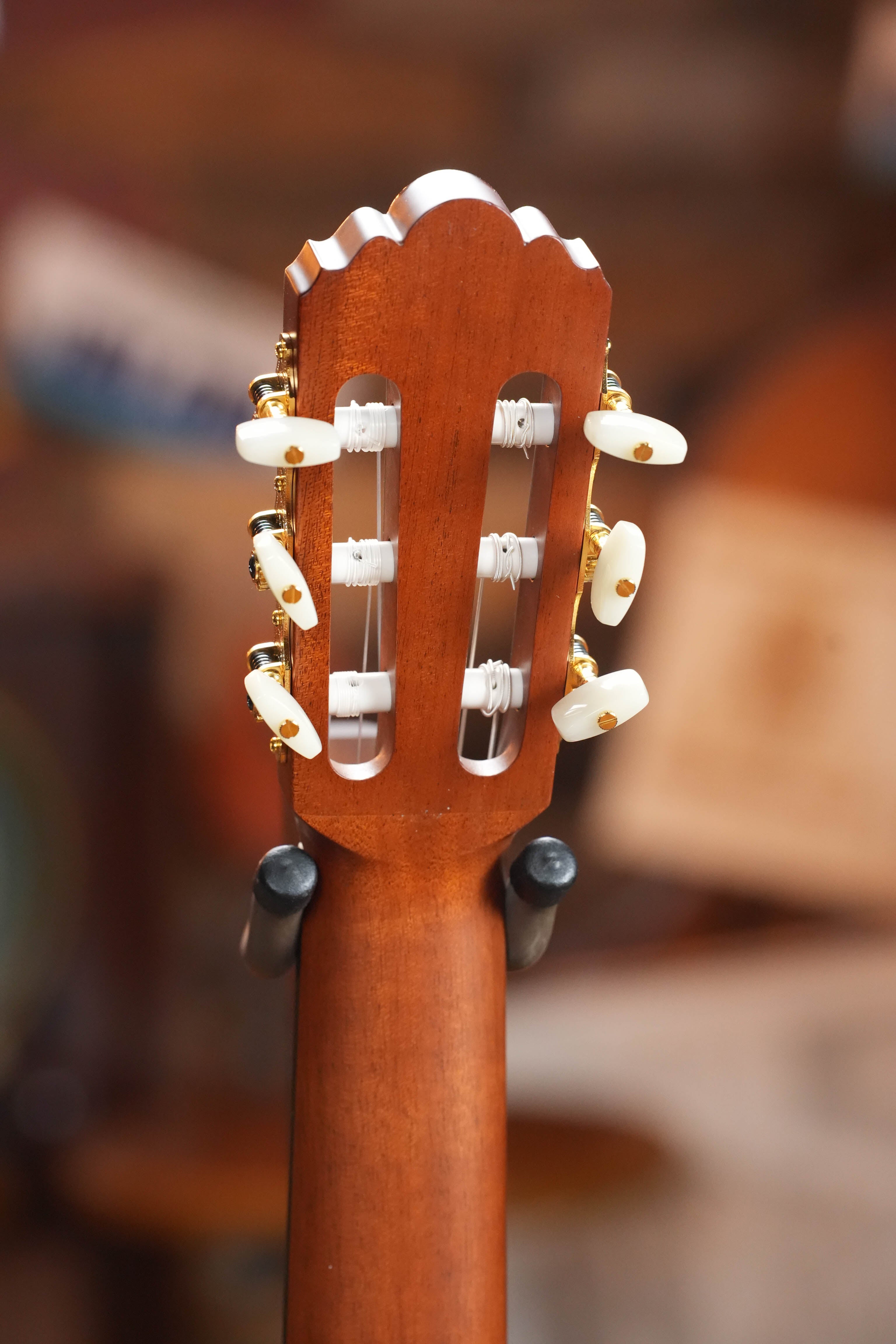 Yamaha GC12s Natural Finish Classical Acoustic Guitar #0058
