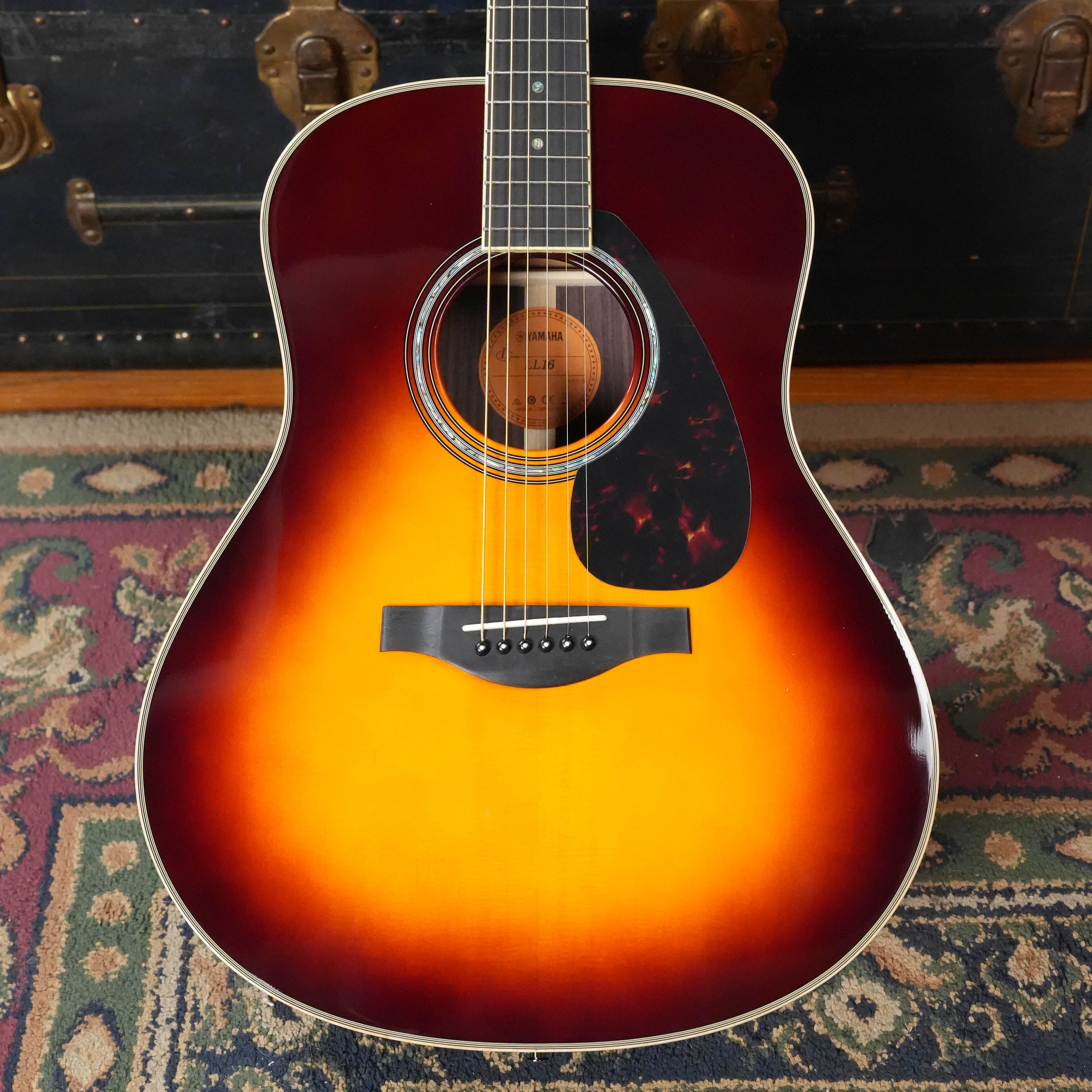 Yamaha LL16BSHB Spruce/Rosewood Brown Sunburst Dreadnought Guitar w/Pickup #0738