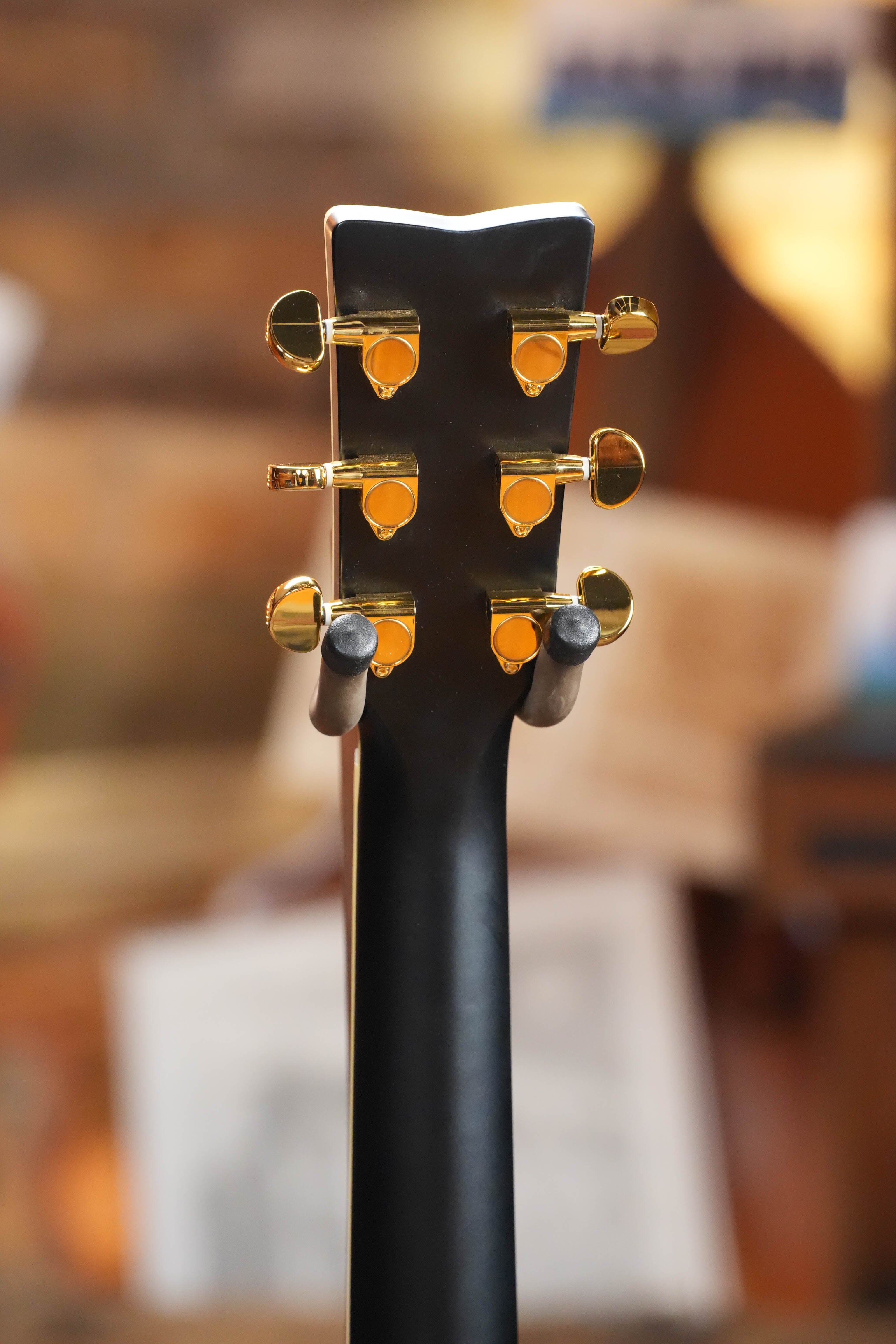 Yamaha LL16D Spruce/Rosewood Acoustic Electric Jumbo Guitar #0676