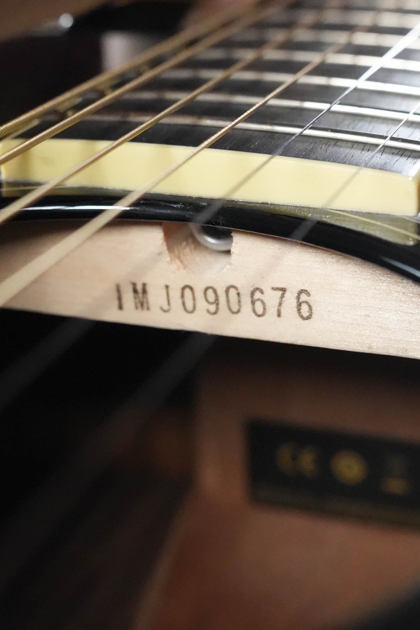 Yamaha LL16D Spruce/Rosewood Acoustic Electric Jumbo Guitar #0676